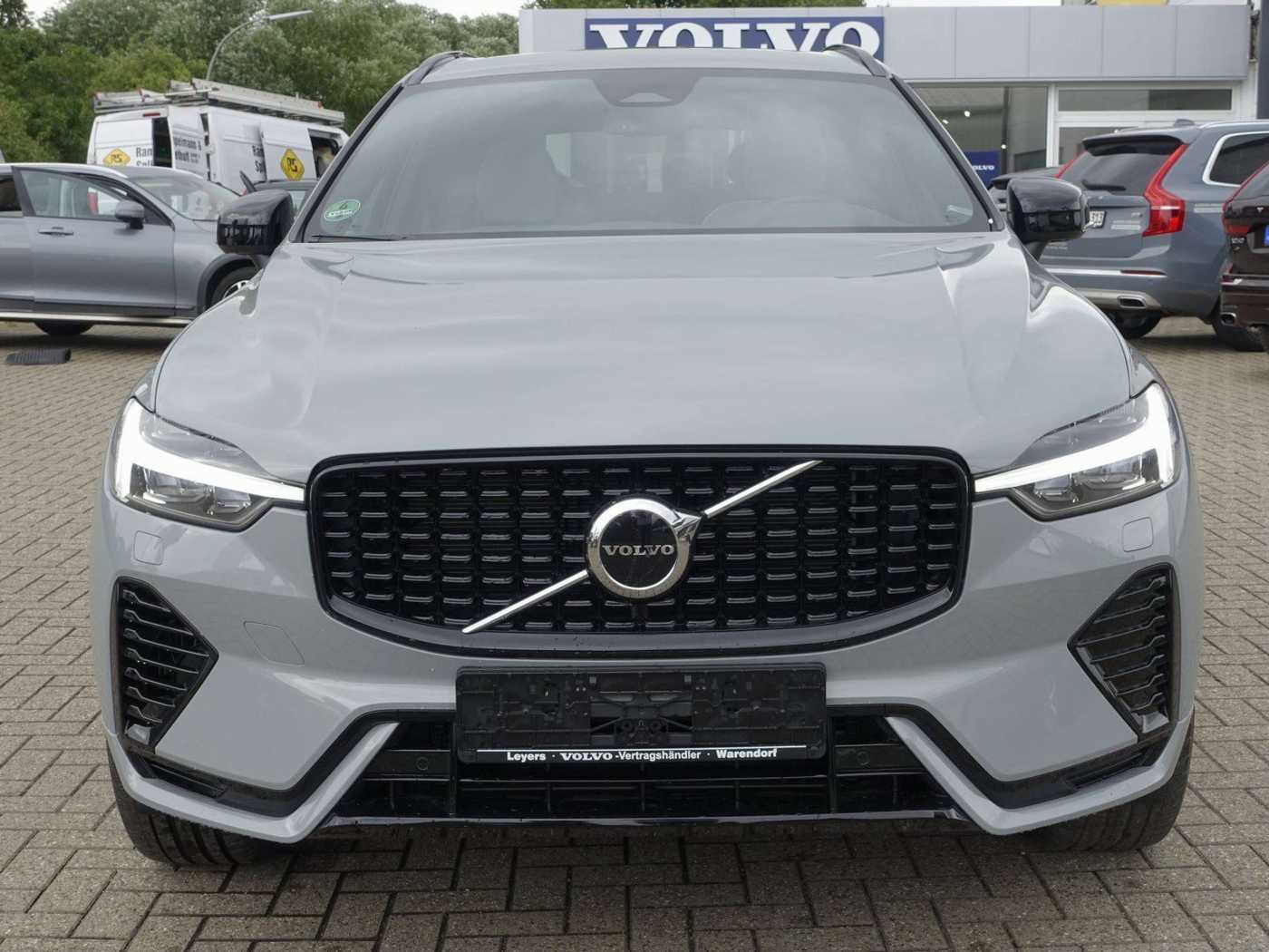 Volvo  Recharge Plus T6 AWD/AHK/Luftfahrw. /Kamera