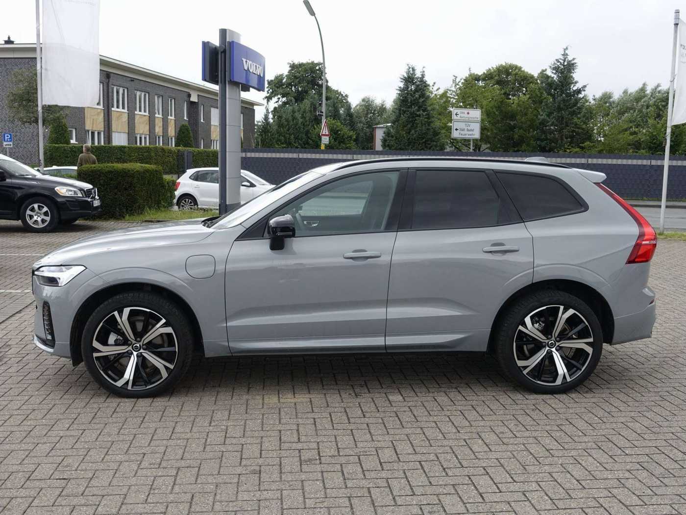 Volvo  Recharge Plus T6 AWD/AHK/Luftfahrw. /Kamera