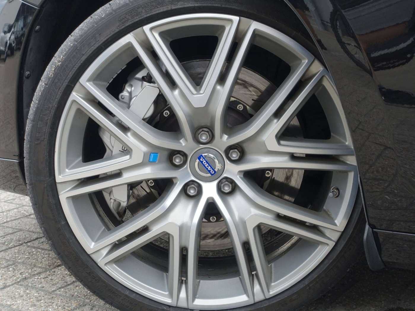 Volvo  Polestar AWD Brembo/20'/Standheizung/ACC/