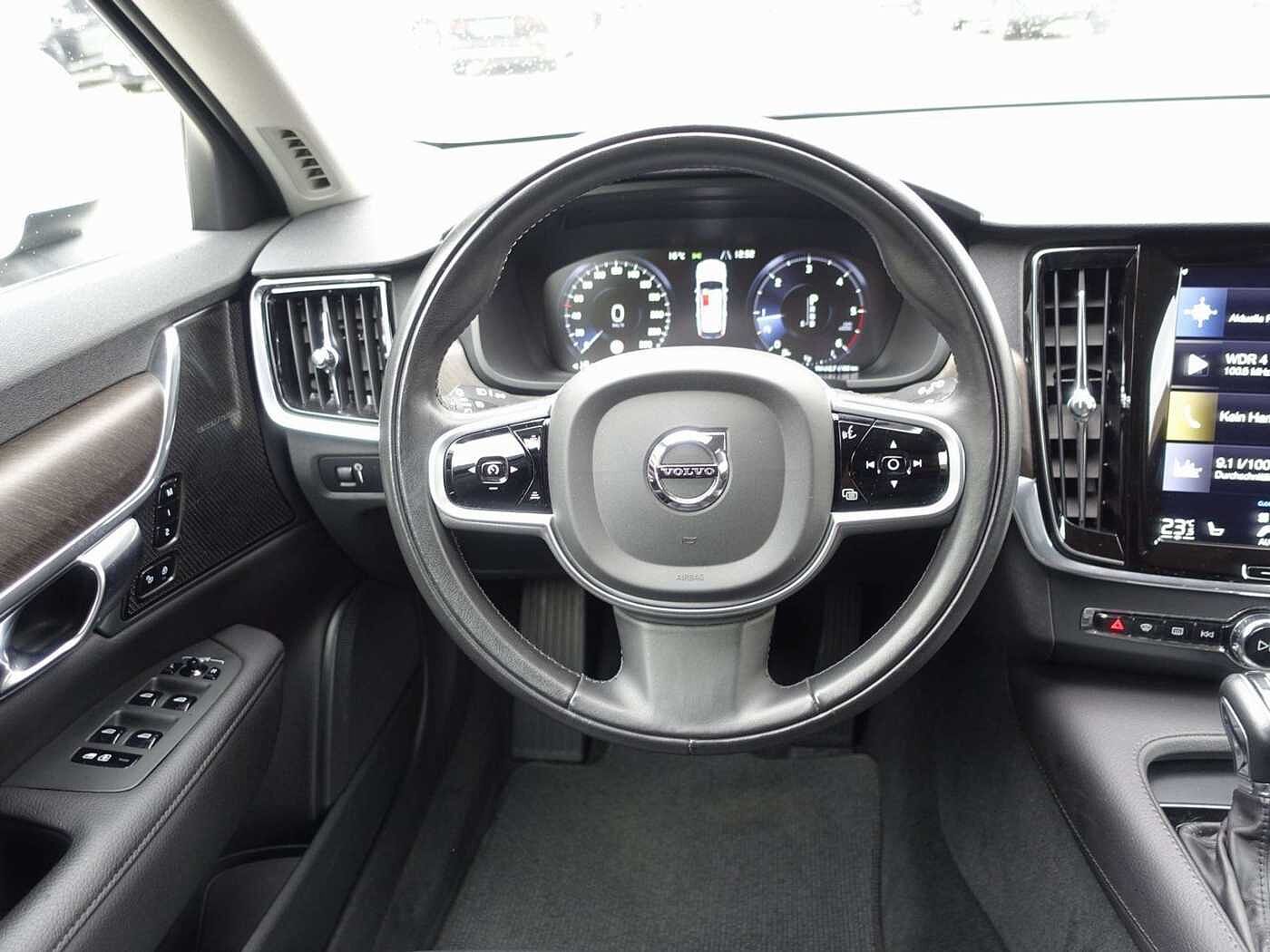 Volvo  V 90 Cross Country D5 AWD Pro/Kamera/H&K/AHK/