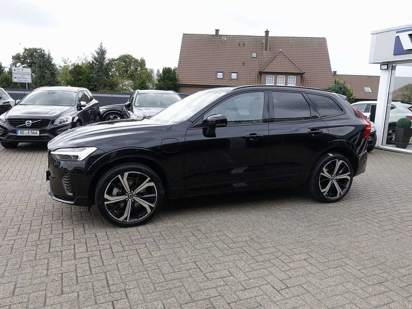 Volvo  Recharge Plus T8 AWD/360°/Pano/AHK/BLIS/H&K