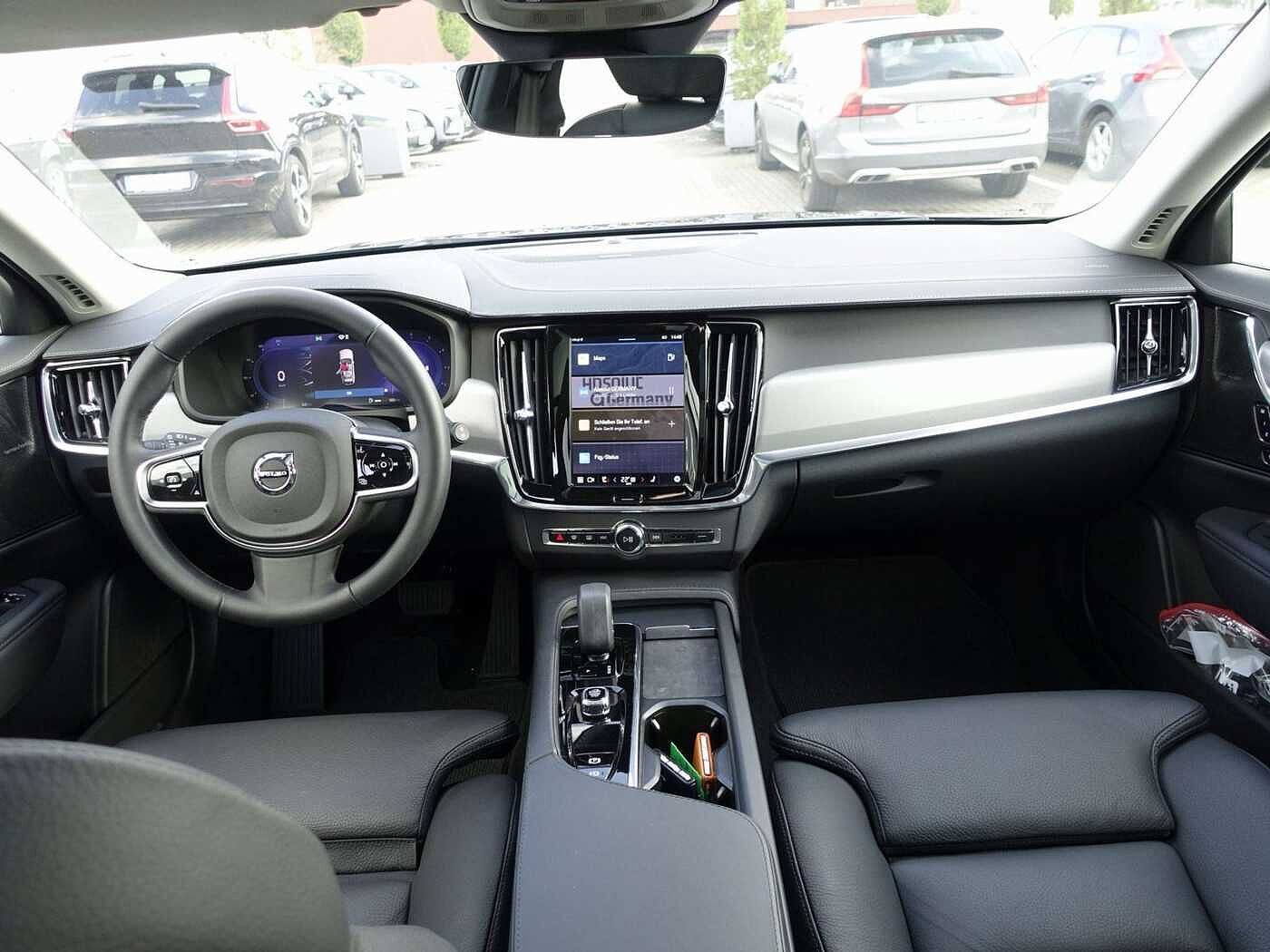 Volvo  Plus B4 AWD/360°/Standhz. /Pano