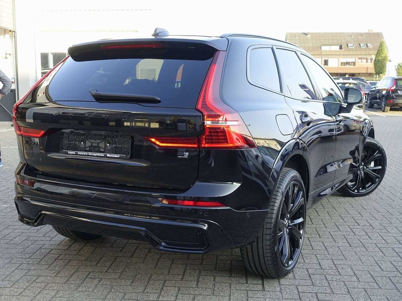 Volvo  Recharge Black Edition Plus T8 AWD/360°Cam