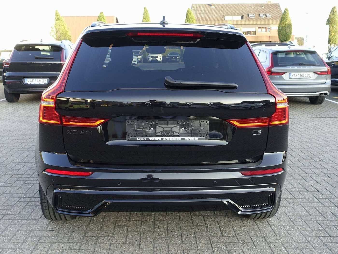 Volvo  Recharge Black Edition Plus T8 AWD/360°Cam