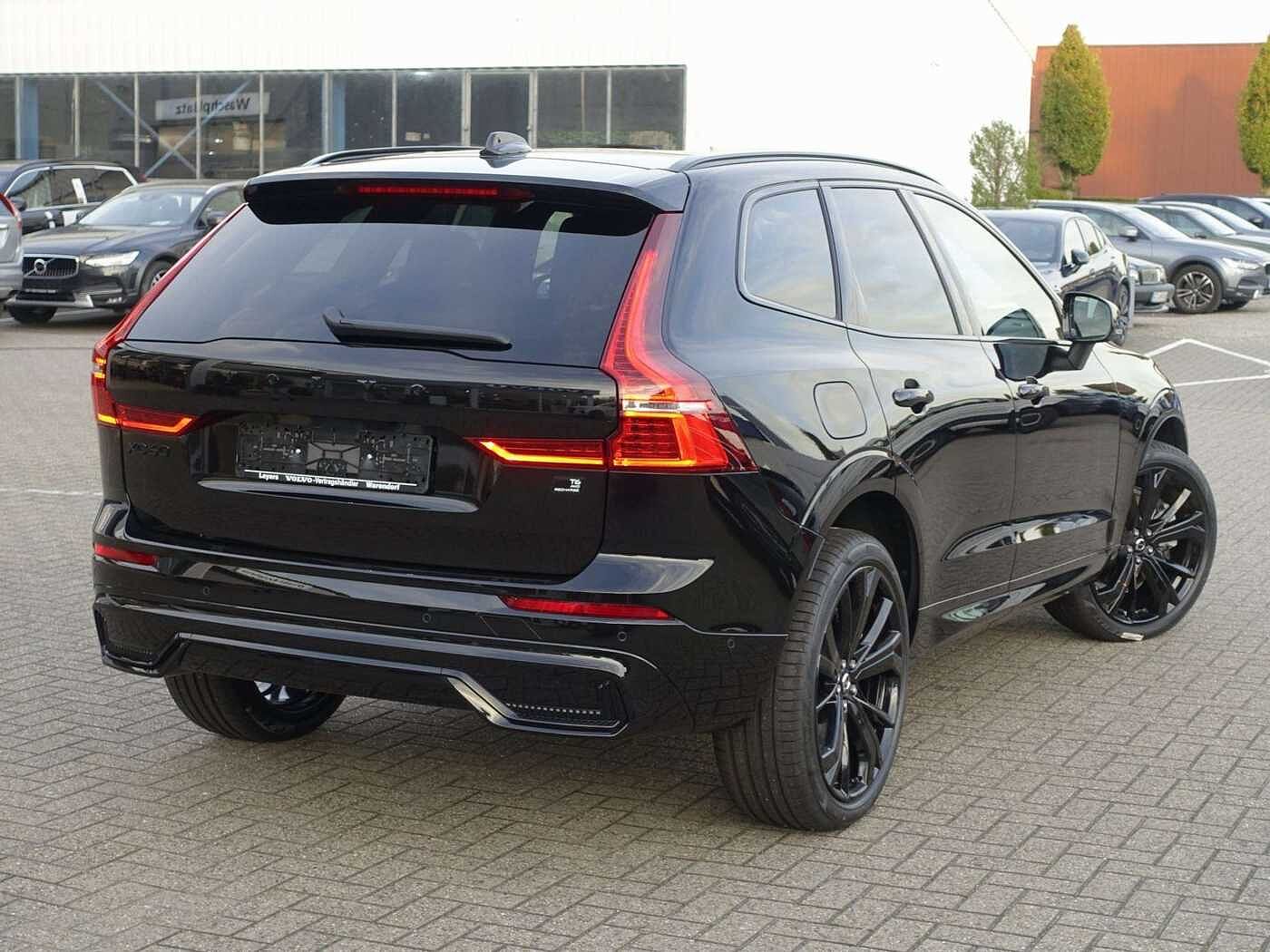 Volvo  Recharge Black Edition Plus T6 AWD/Pano