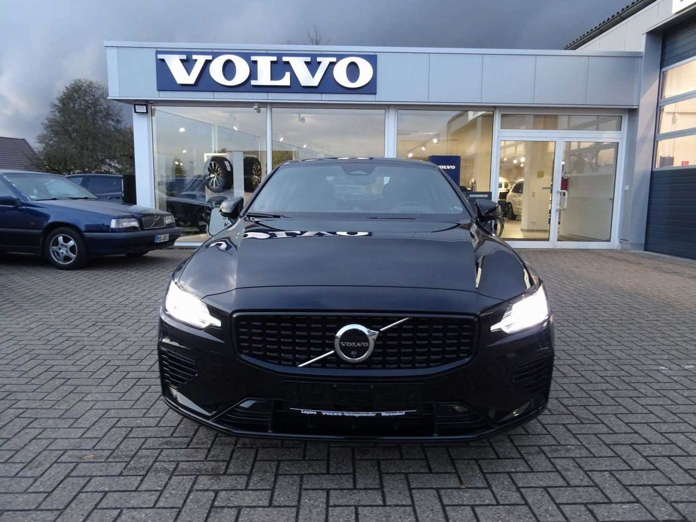 Volvo  Recharge Ultimate T8 AWD/BLIS/HeadUP/B&W