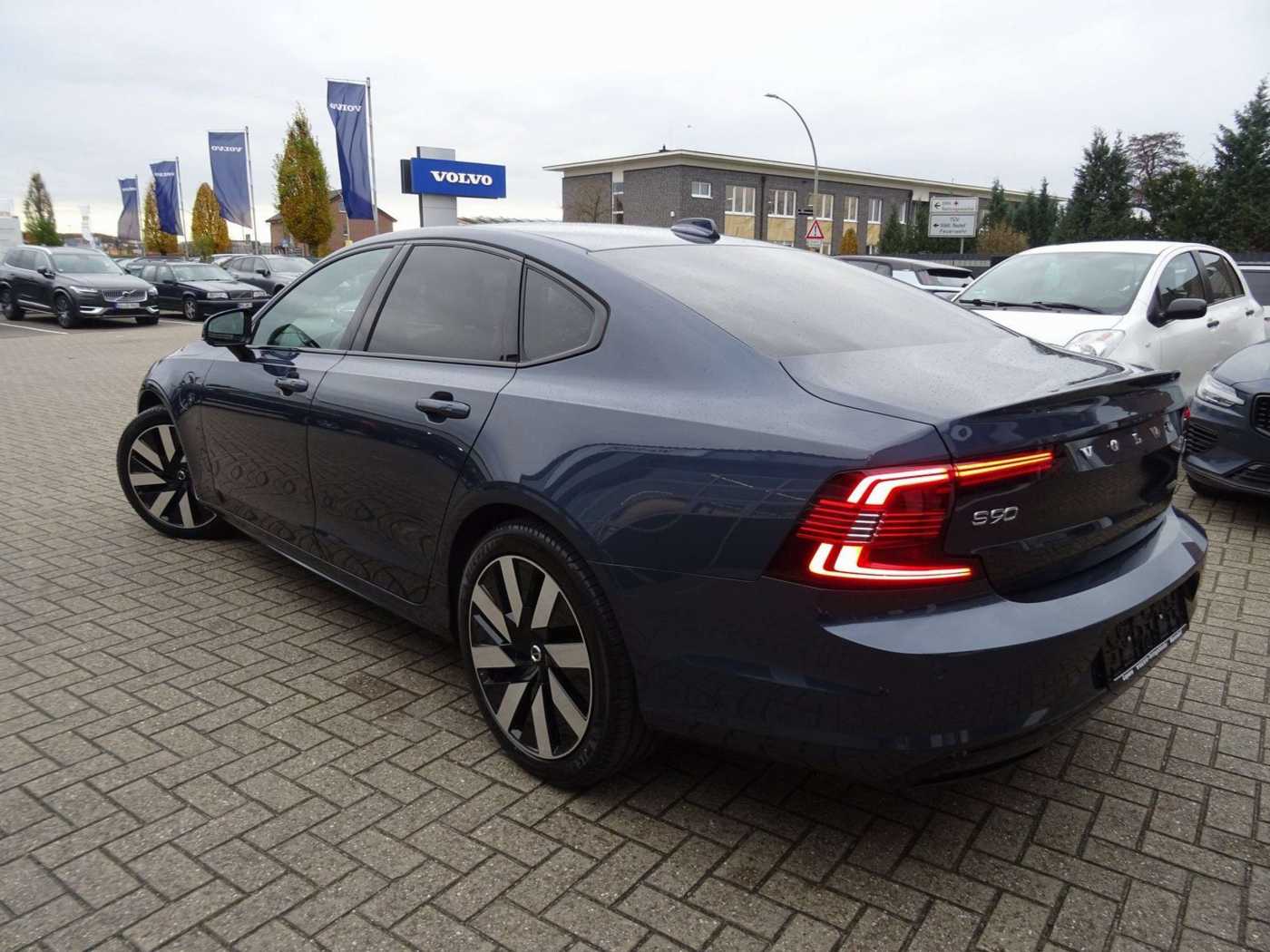 Volvo  Recharge Ultimate T8 AWD HUD/360°KAM/BLIS