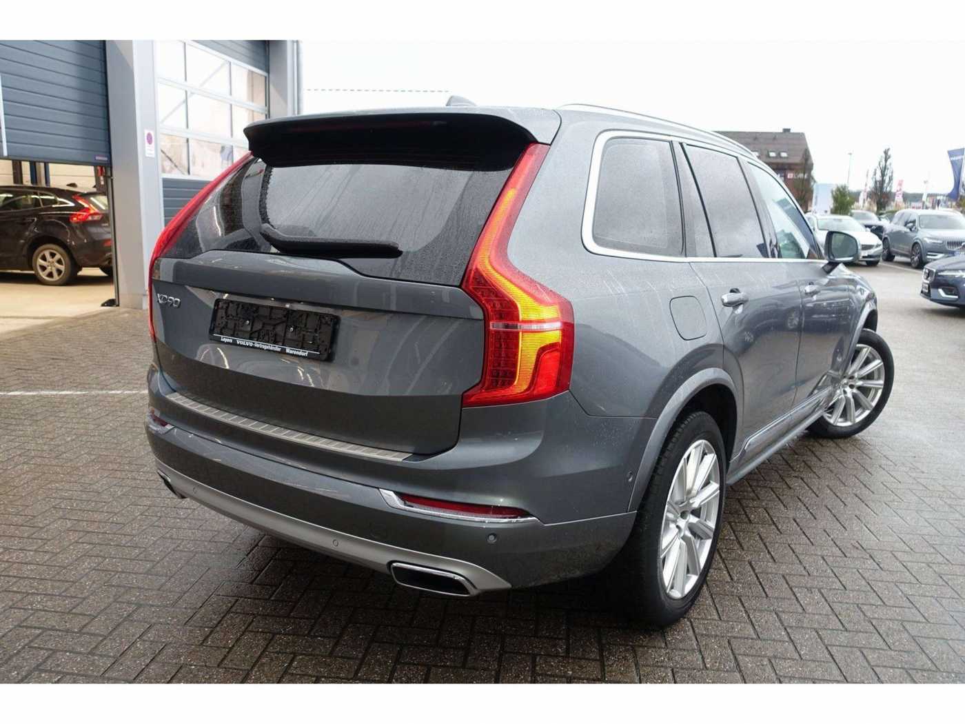 Volvo  D5 AWD Inscription/AHK/Pano/HeadUP/BLIS