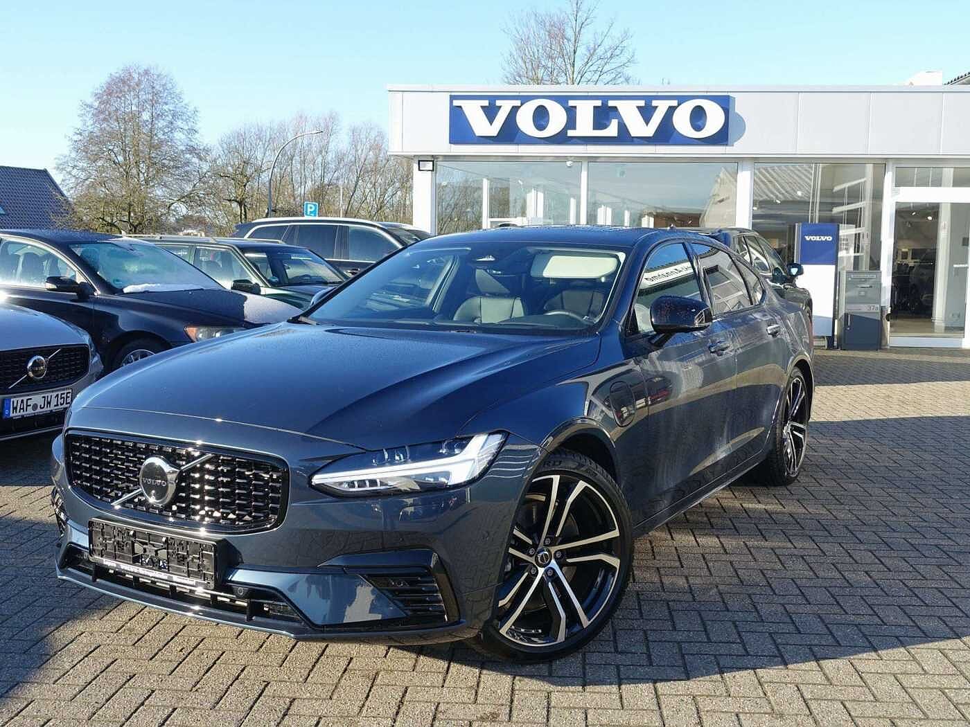 Volvo  Recharge Ultimate T8 AWD/B&W/360°/Massage