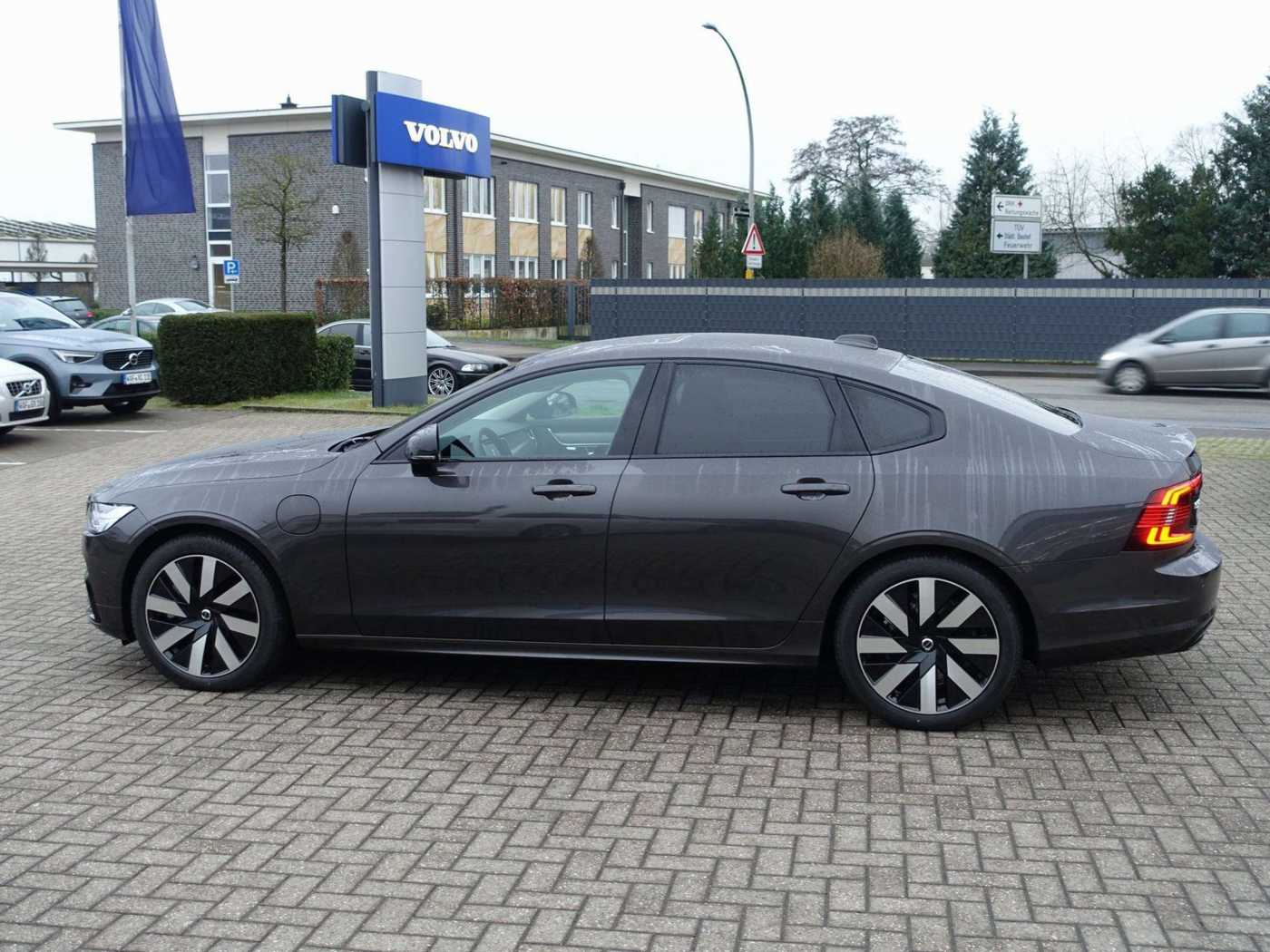 Volvo  Recharge Ultimate T8 AWD/360°Cam/HeadUp/LED