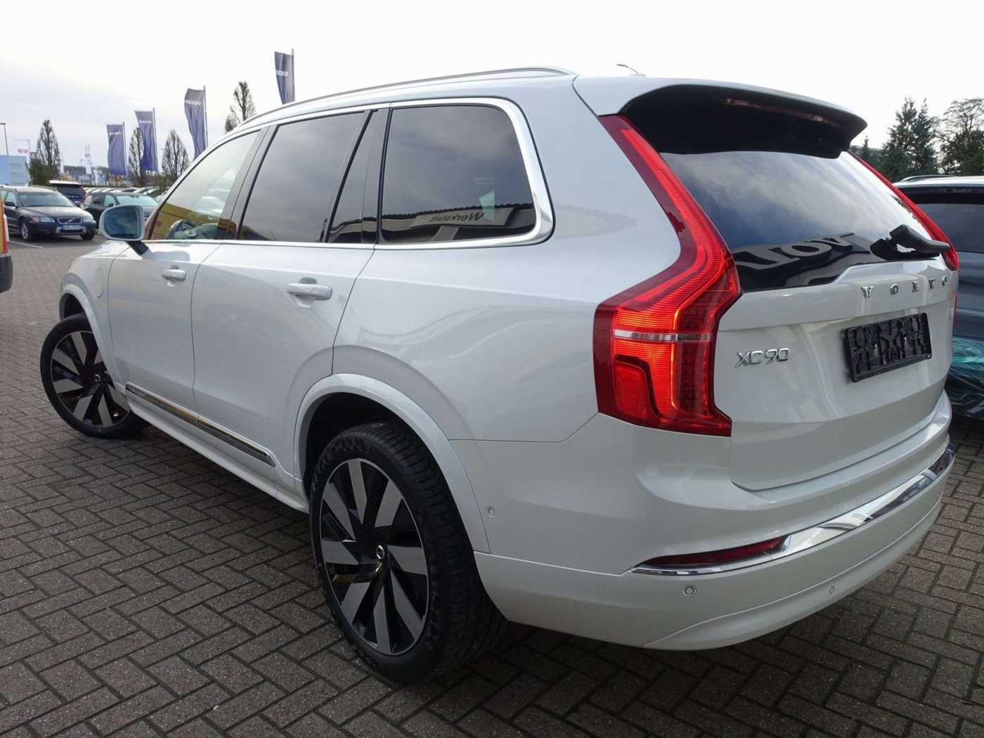 Volvo  Recharge Ultimate T8 AWD/Pano/B&W/Pano/360°