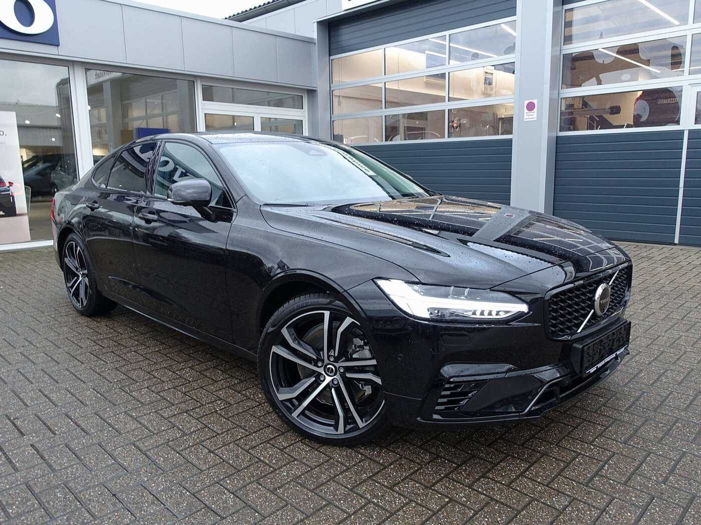 Volvo  Recharge Ultimate T8 AWD/B&W/360°/Massage