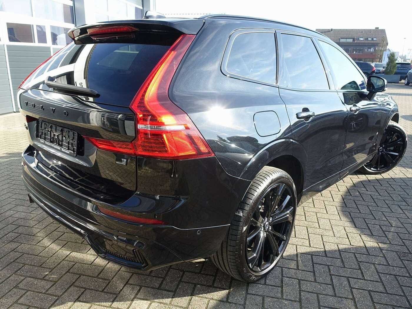 Volvo  Recharge Black Edition Plus T8 AWD/Pano/H&K