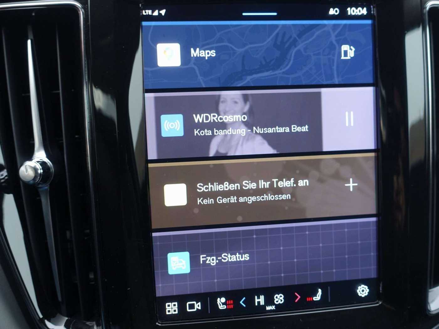 Volvo  Core, B4 Mild-Hybrid/AHK/Kamera/Carplay