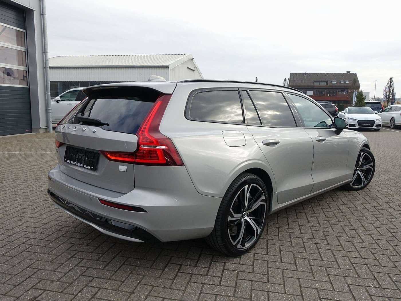 Volvo  Recharge Plus, T6 AWD Plug-in Hybrid/ACC