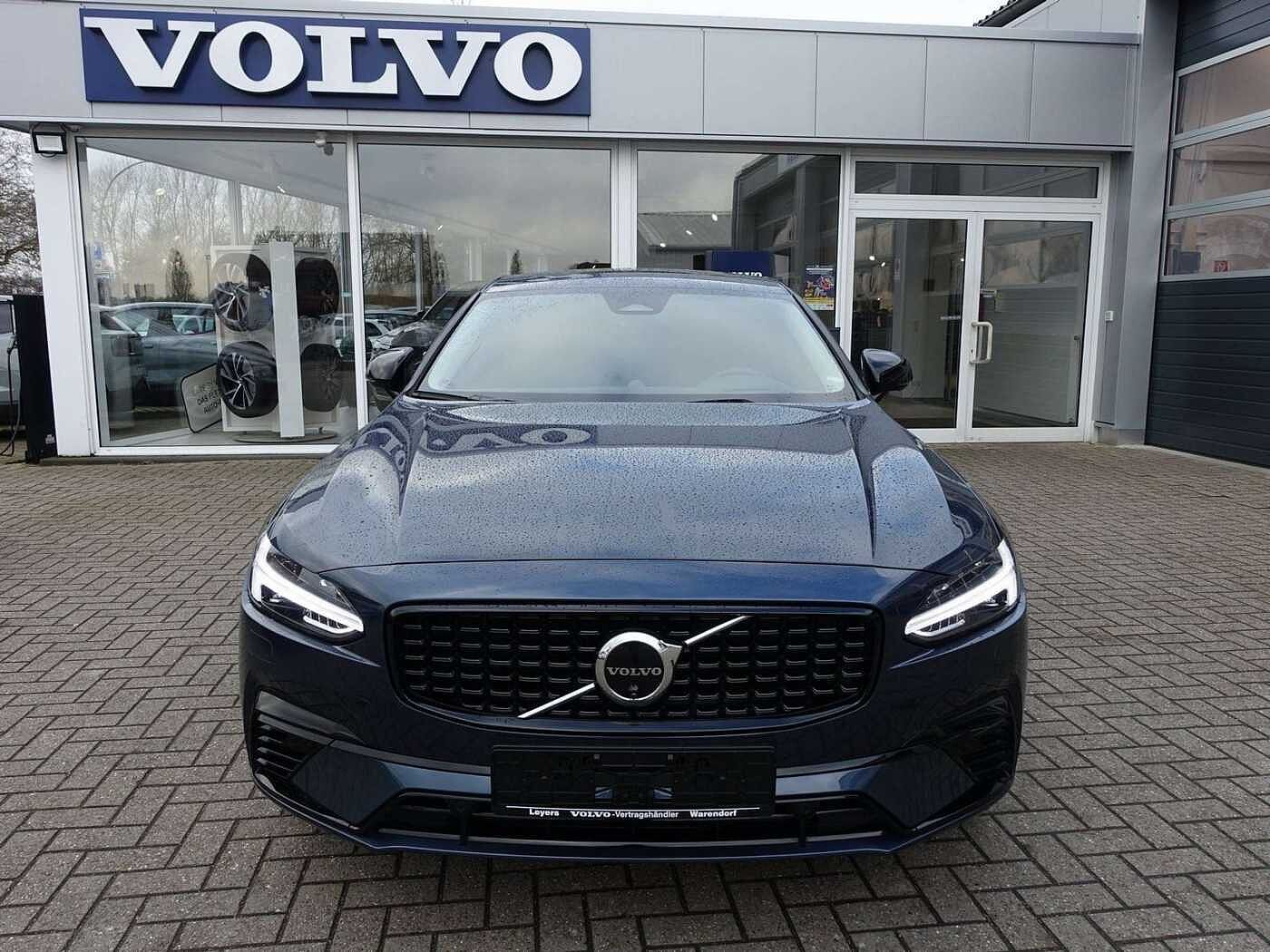 Volvo  Recharge Ultimate T8 AWD/B&W/360°/Massage