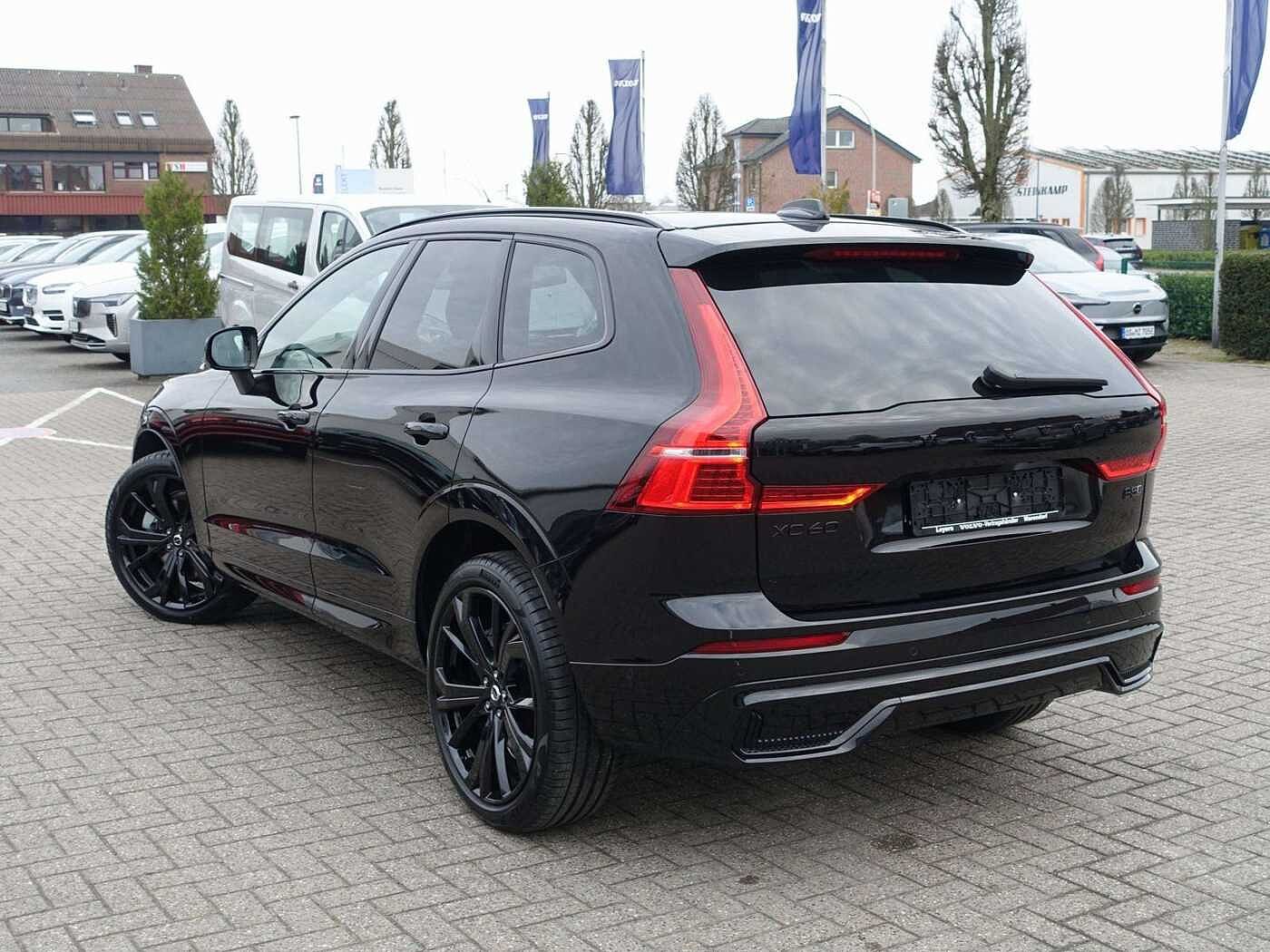 Volvo  Black Edition Ultimate, B5 AWD/B&W/Massage