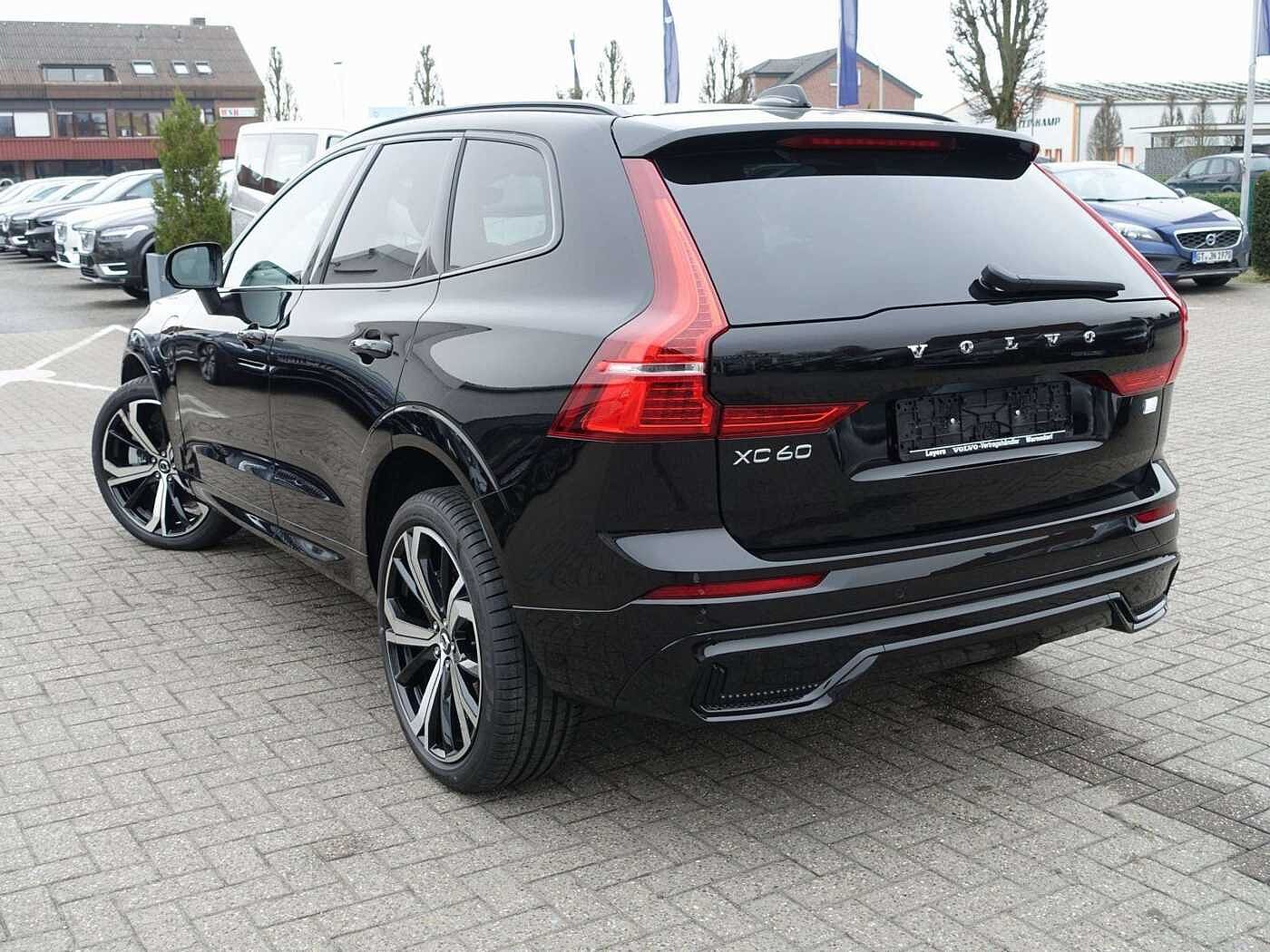 Volvo  Recharge Ultimate T8 AWD/360°/HeadUP/H&K