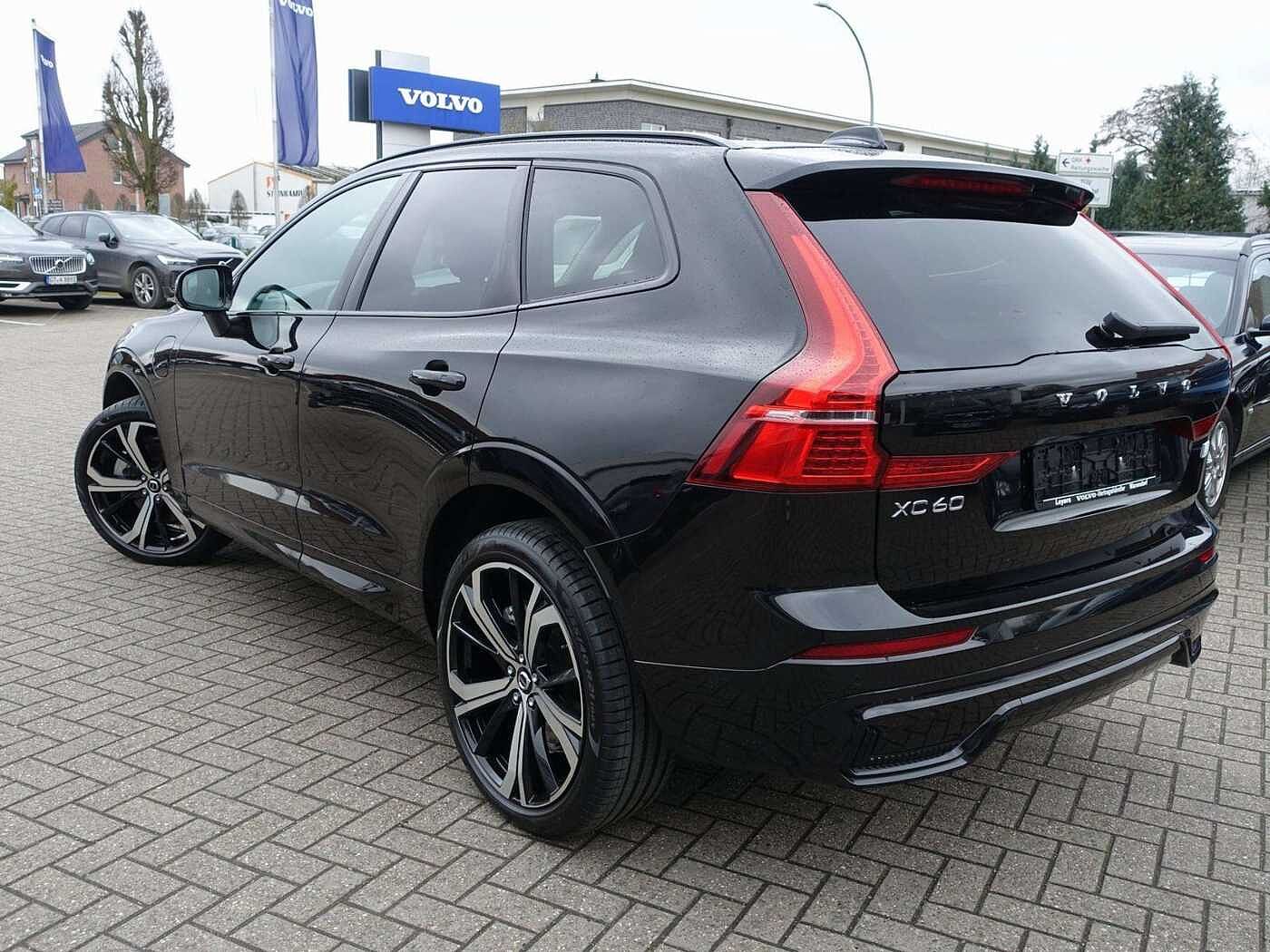 Volvo  Recharge Plus Dark T8 AWD/360°/AHK/Four-C