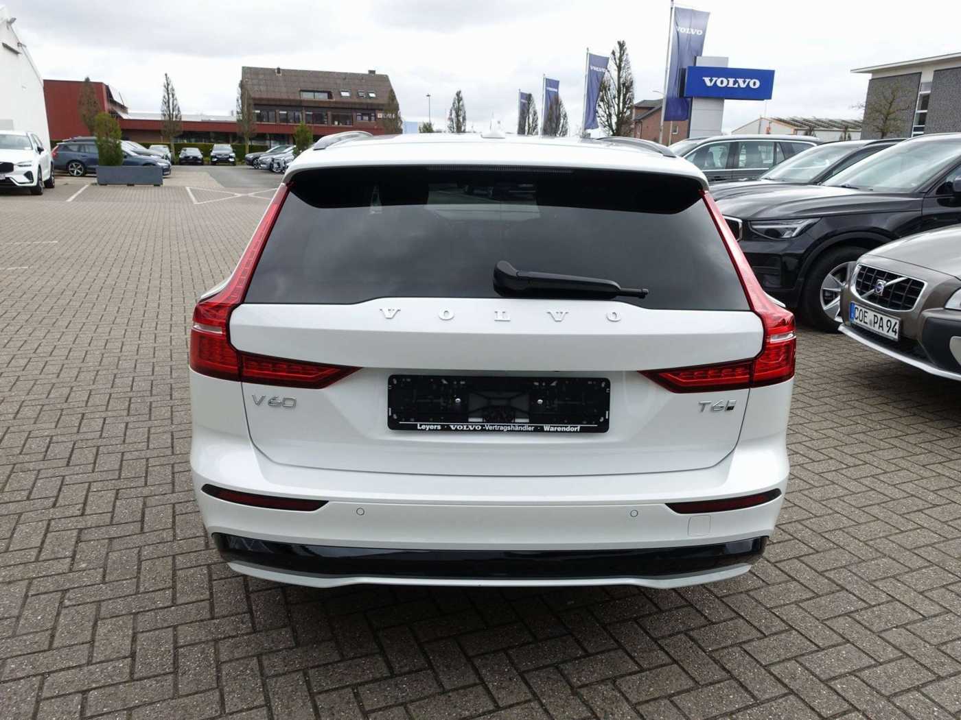 Volvo  Plus T6 AWD Dark/H&K/360°/Memory/BLIS