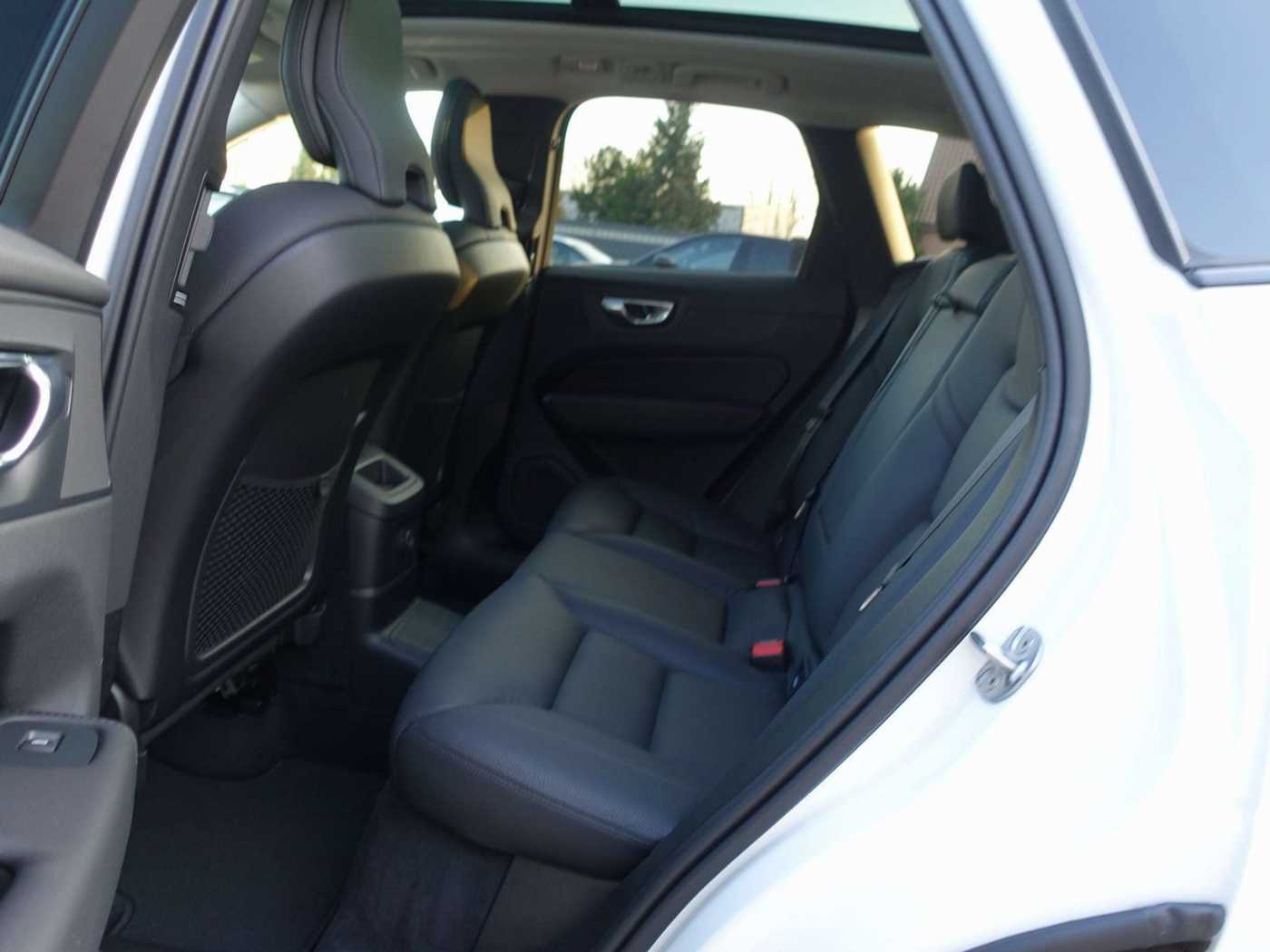 Volvo  Recharge Plus T8 AWD/360°/Pano/BLIS/H&K