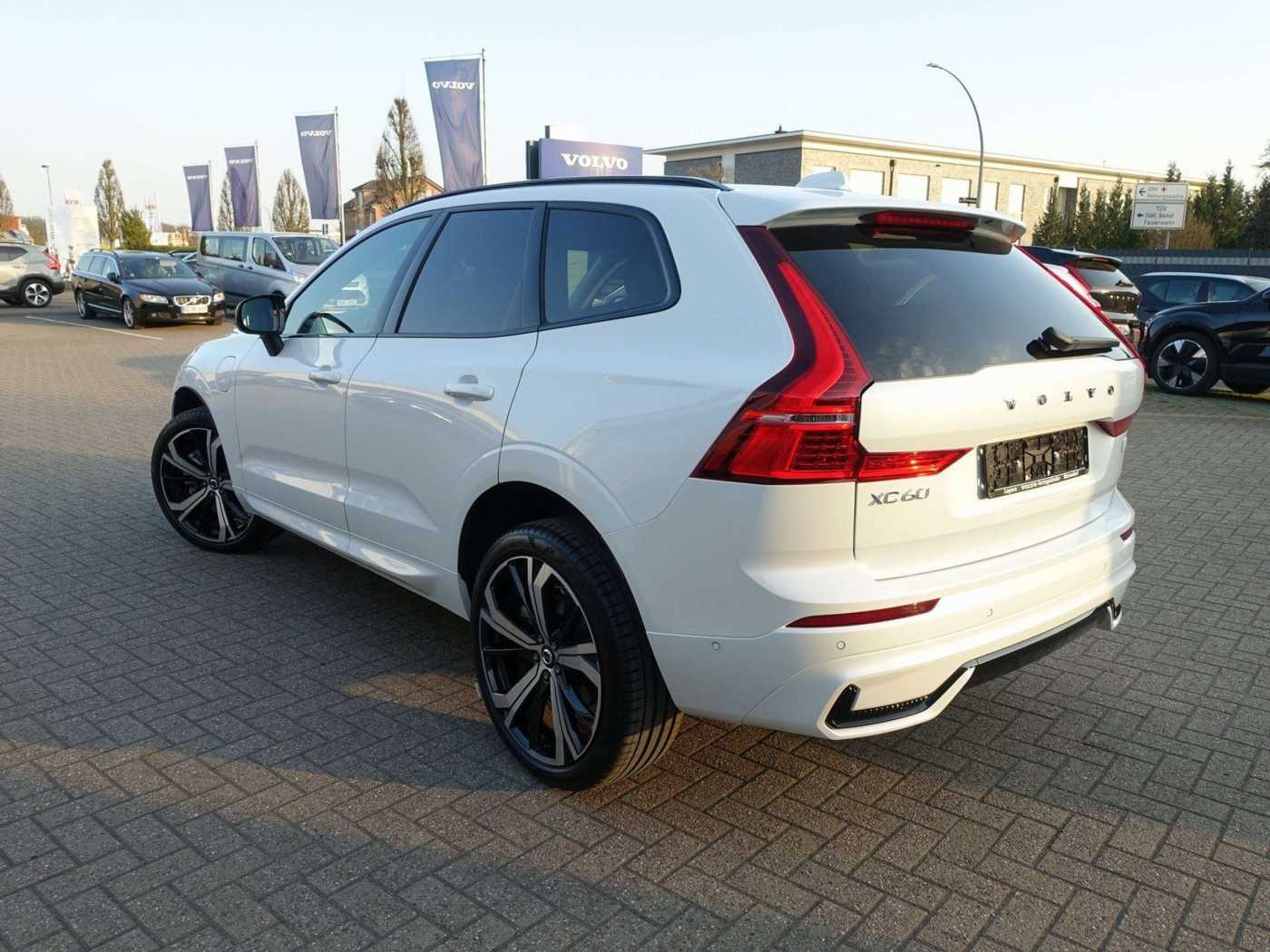 Volvo  Recharge Plus T8 AWD/360°/Pano/BLIS/H&K