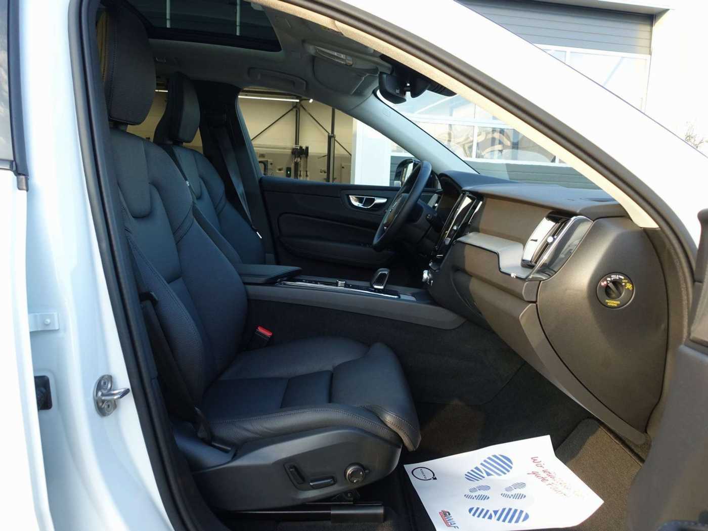 Volvo  Recharge Plus T8 AWD/360°/Pano/BLIS/H&K