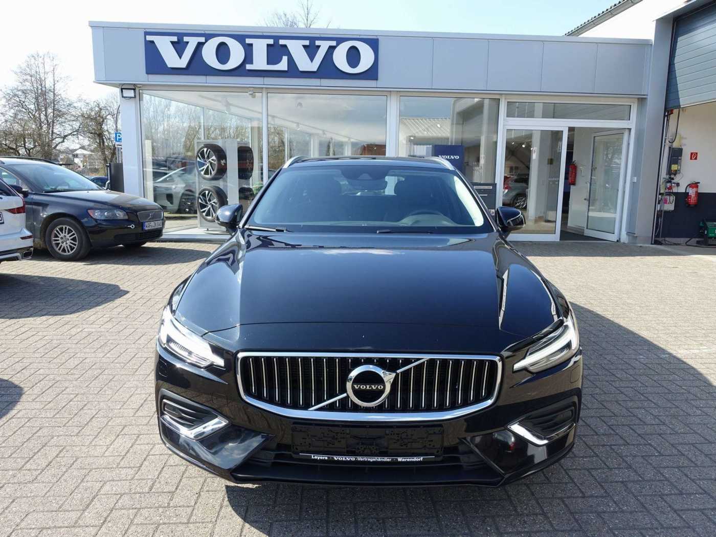 Volvo  B5 AWD Plus Bright/AHK/Memory/Kamera/Carplay