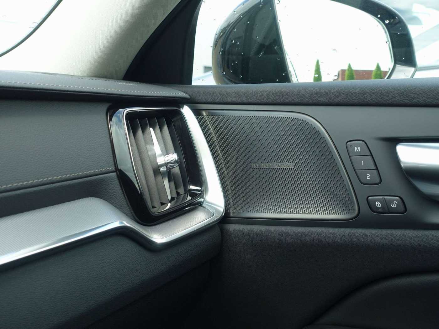 Volvo  Ultra T6 AWD Plug-in Hybrid/Pano. /360°Cam