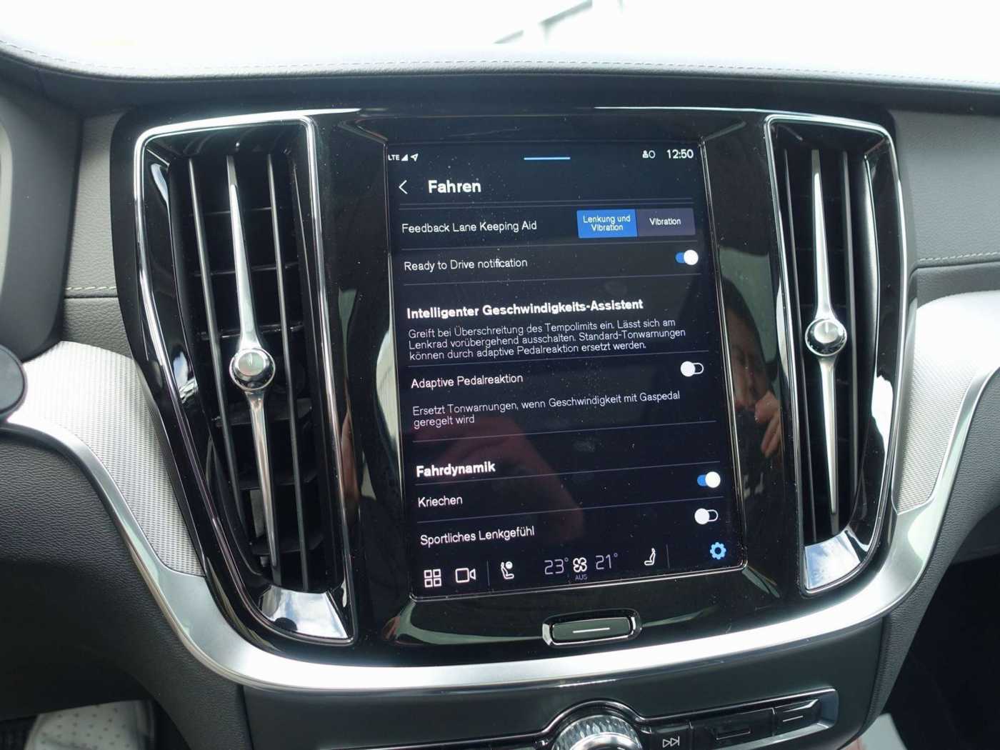 Volvo  Ultra T6 AWD Plug-in Hybrid/Pano. /360°Cam