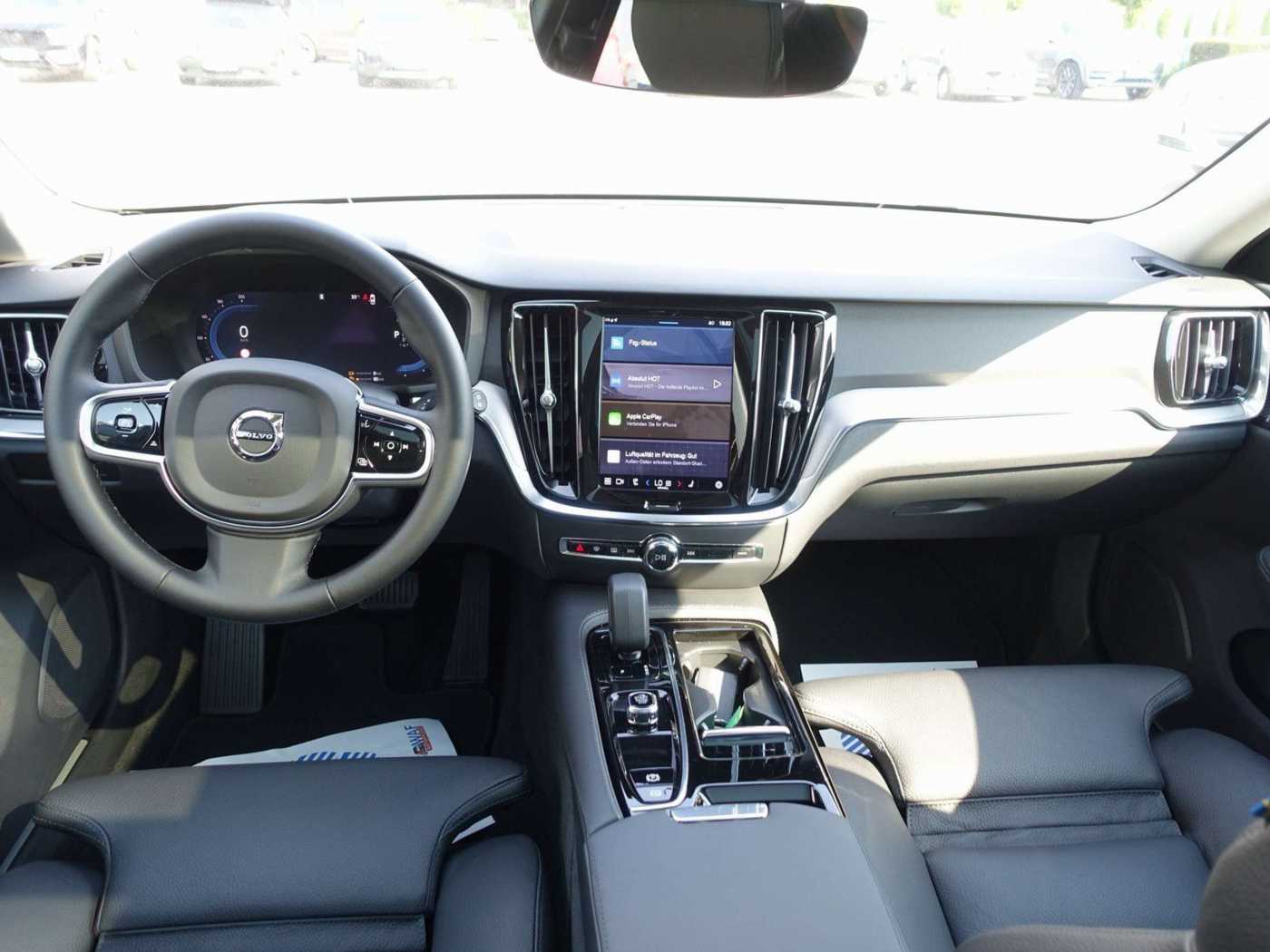 Volvo  Plus T6 AWD/360°/Pano/H&K/BLIS/Memory