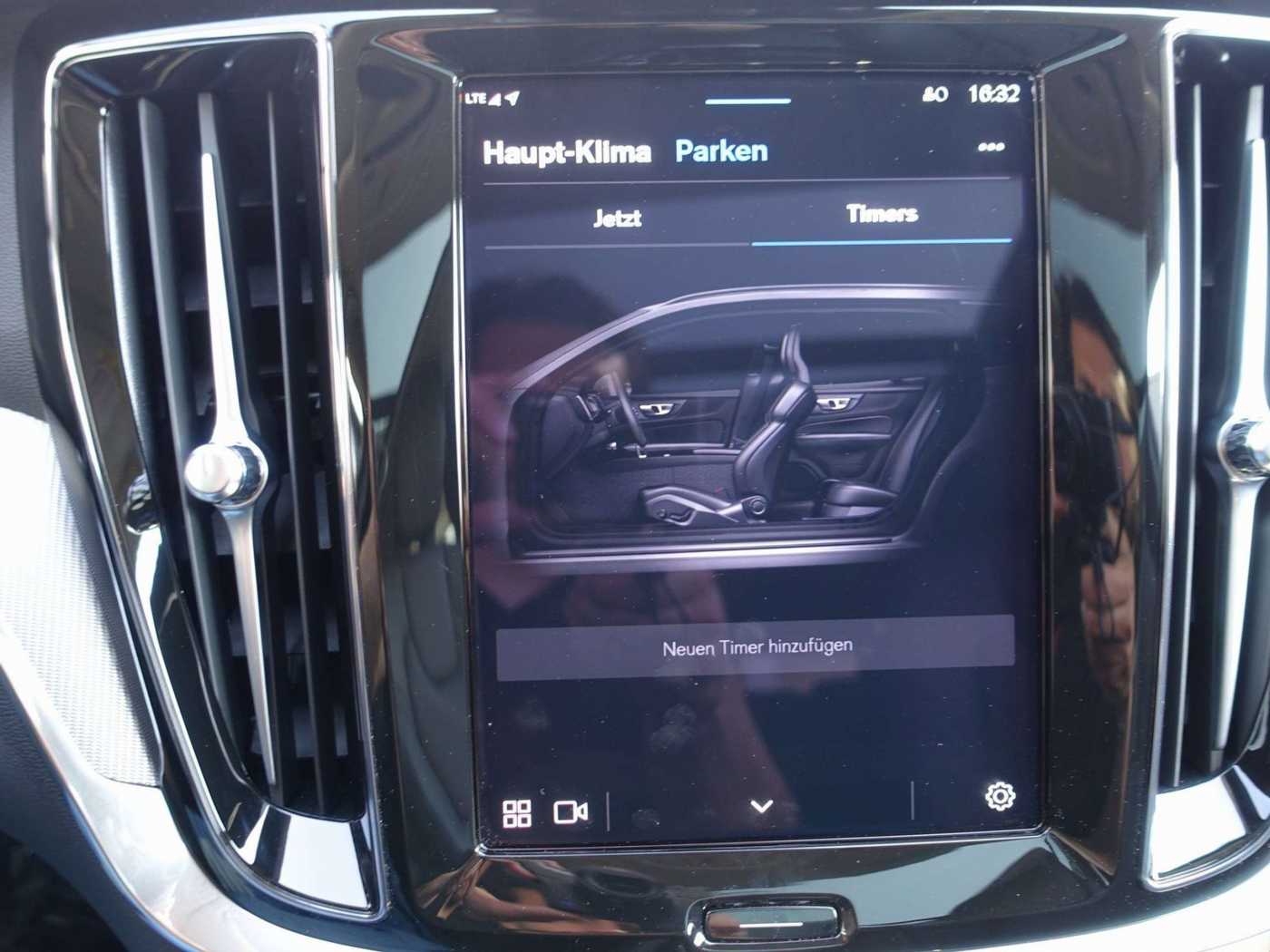 Volvo  Plus T6 AWD/360°/Pano/H&K/BLIS/Memory