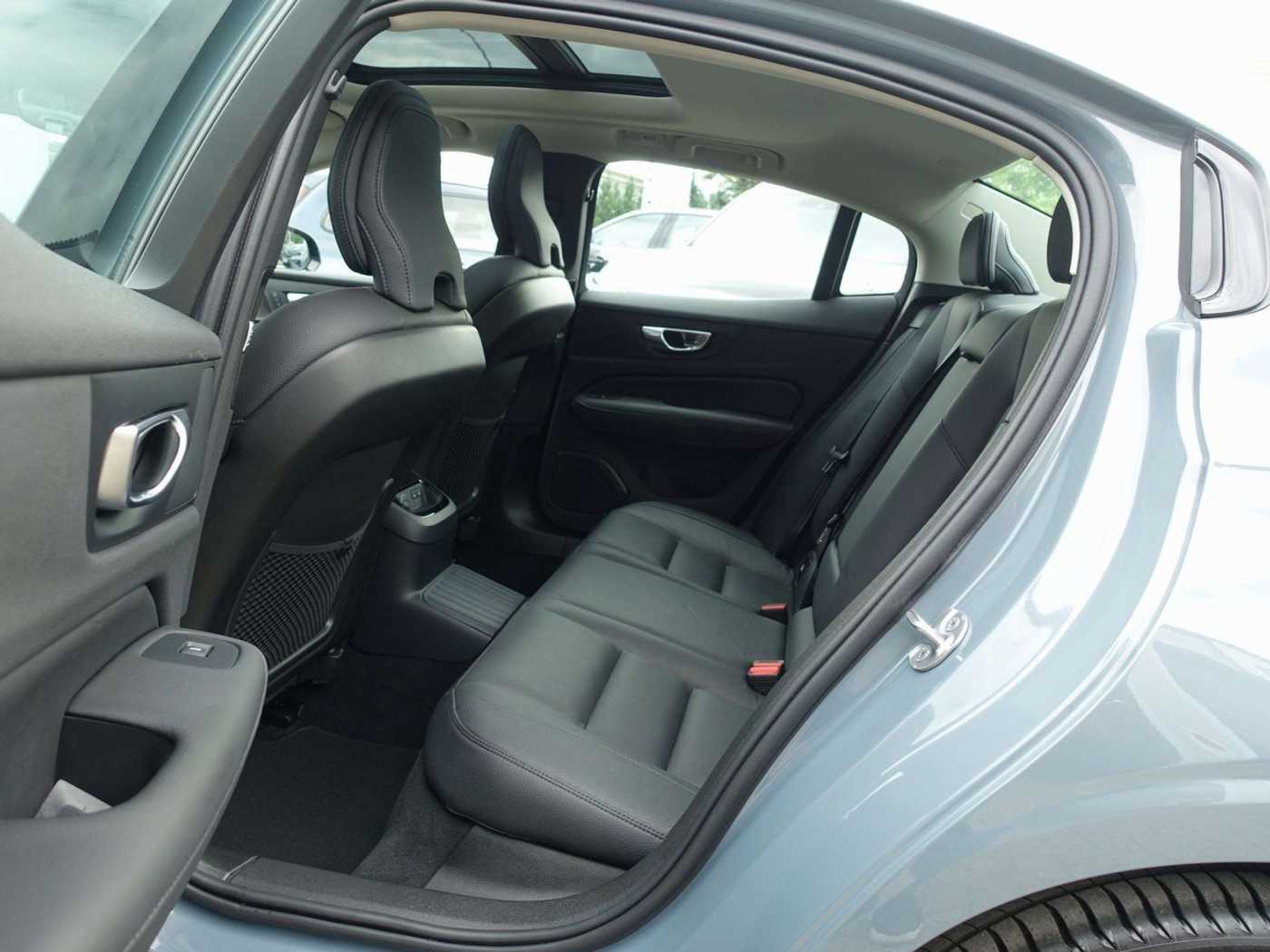 Volvo  Recharge Ultimate T8 AWD/H&K/360°/HeadUP