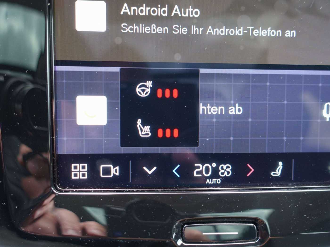 Volvo  Plus T6 AWD/360°/Pano/HeadUP/H&K/Memory