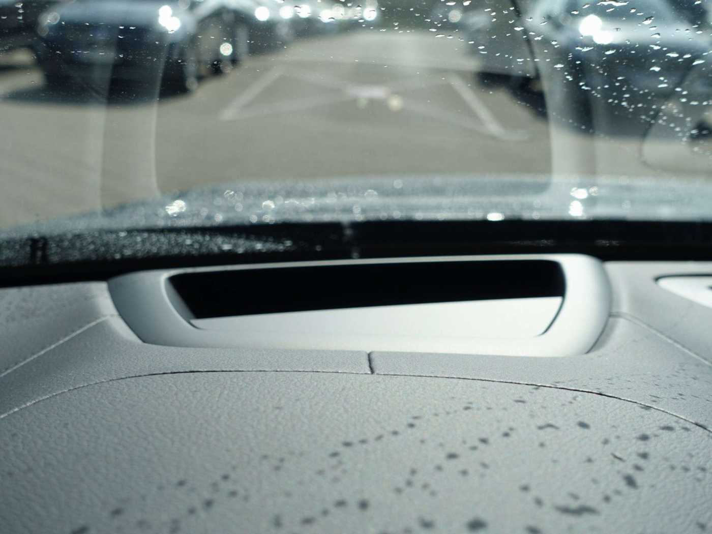 Volvo  Ultimate Dark B5 AWD /HeadUP/Pano/360°/BLIS
