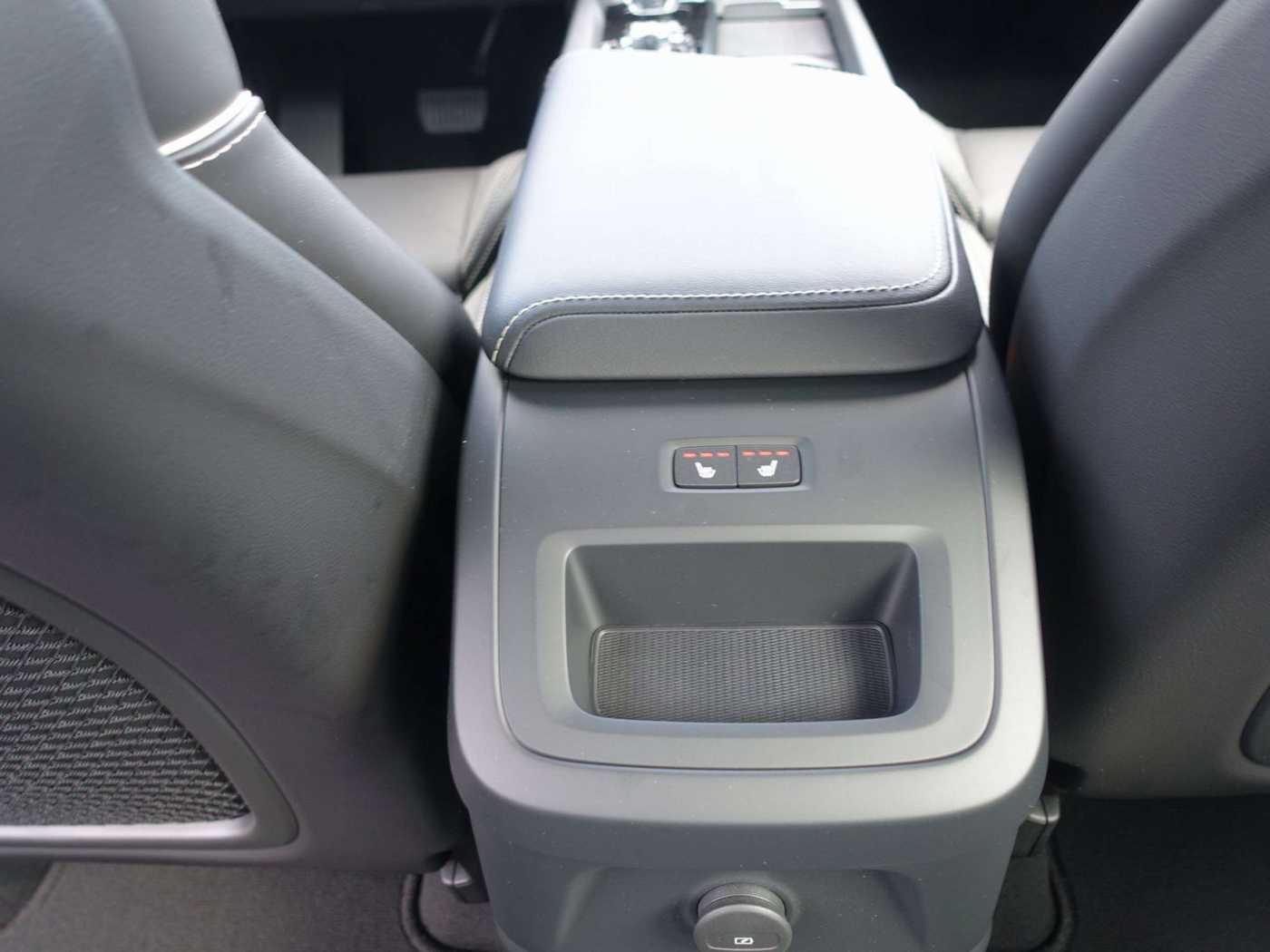 Volvo  Black Edition Plus T6 AWD/B&W/HeadUP/360°