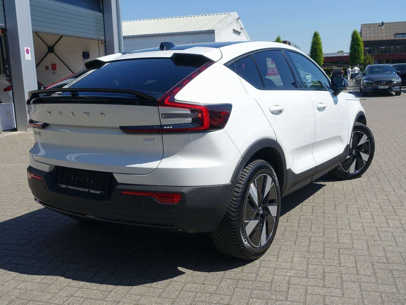 Volvo  Recharge Plus Single Motor Extended Range