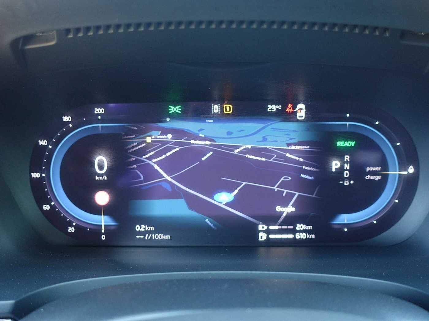 Volvo  Ultimate Dark T8 AWD B&W/360°KAM/FOUR-C/HUD