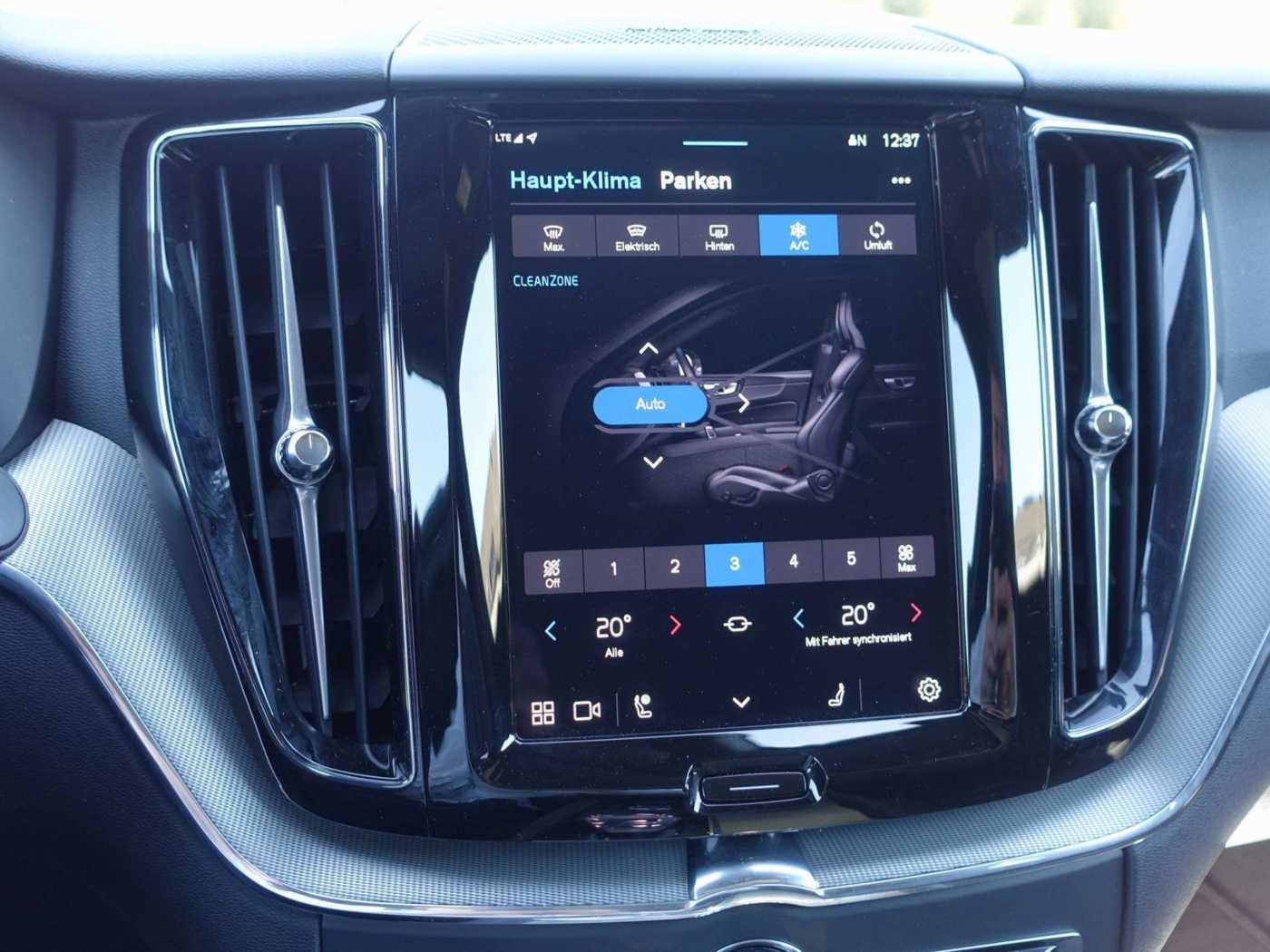 Volvo  Recharge Black Edition Plus T6 AWD/360°Cam