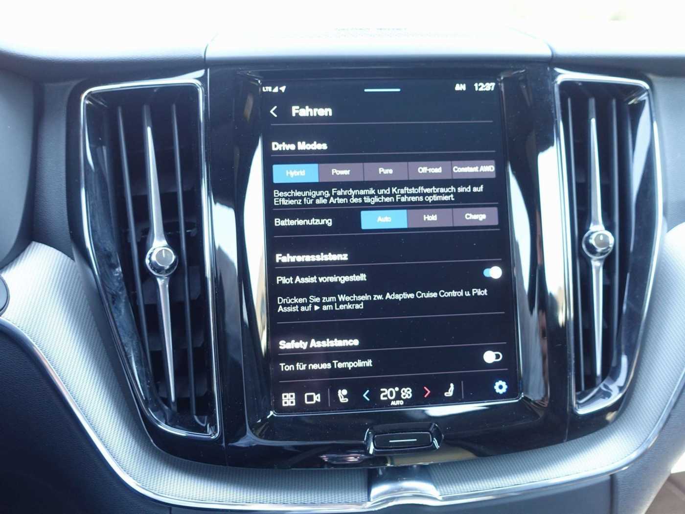 Volvo  Recharge Black Edition Plus T6 AWD/360°Cam