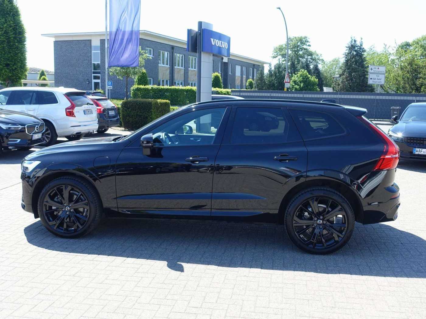 Volvo  Recharge Black Edition Plus T6 AWD/360°Cam
