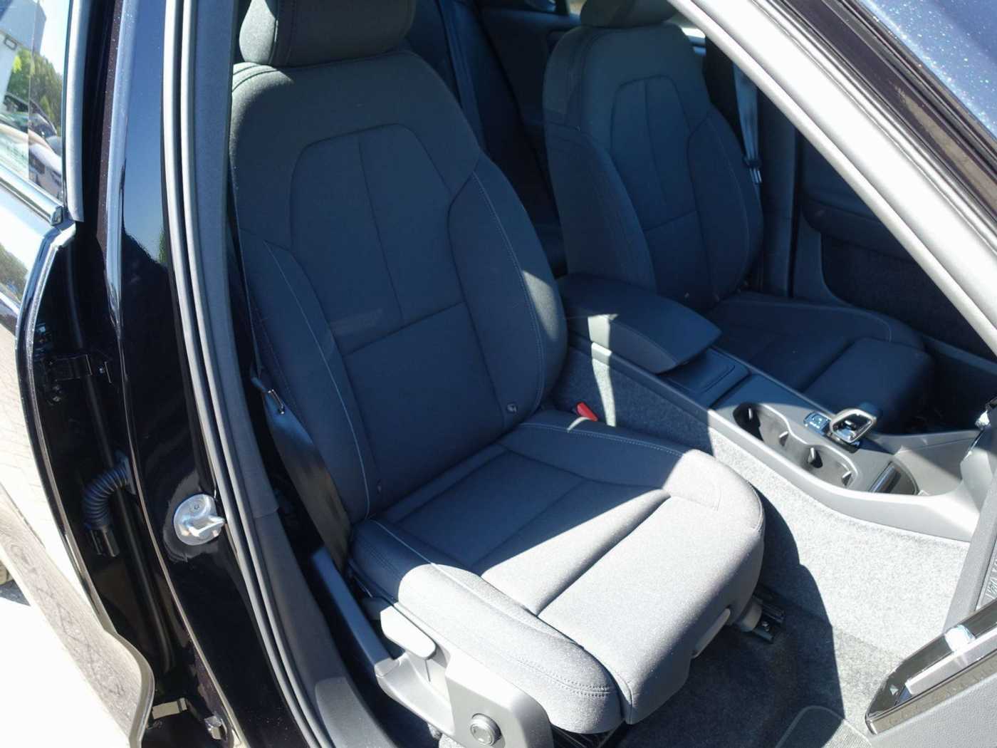 Volvo  Plus, Single Motor/Kamera/BLIS/Winterpaket
