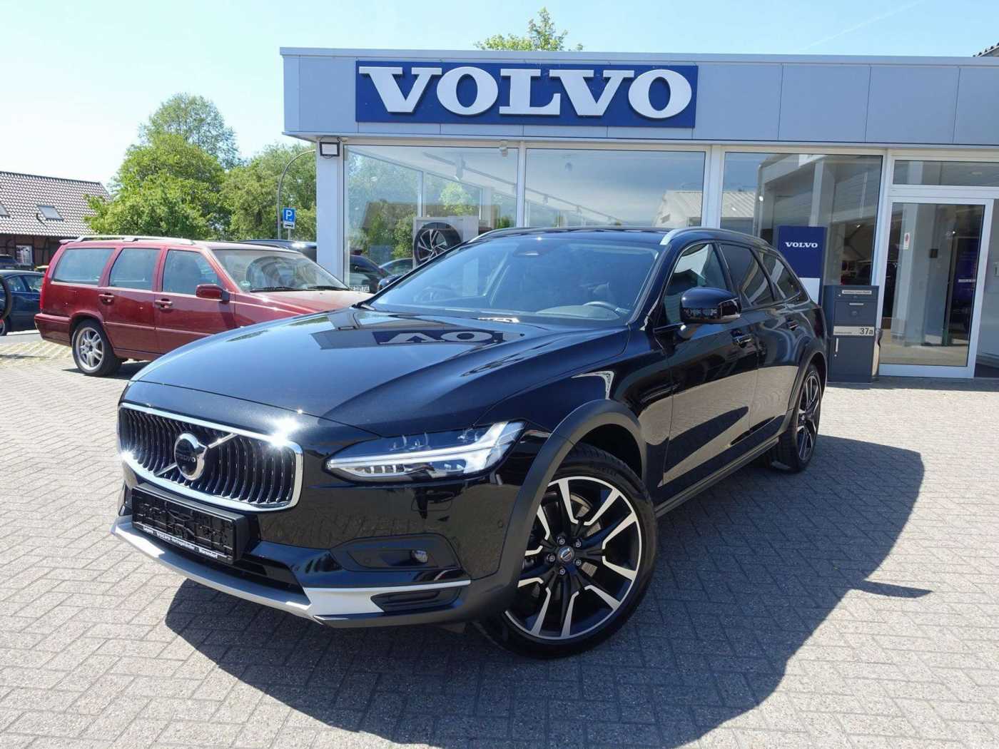 Volvo  Plus B5 AWD/360°/H&K/AHK/BLS