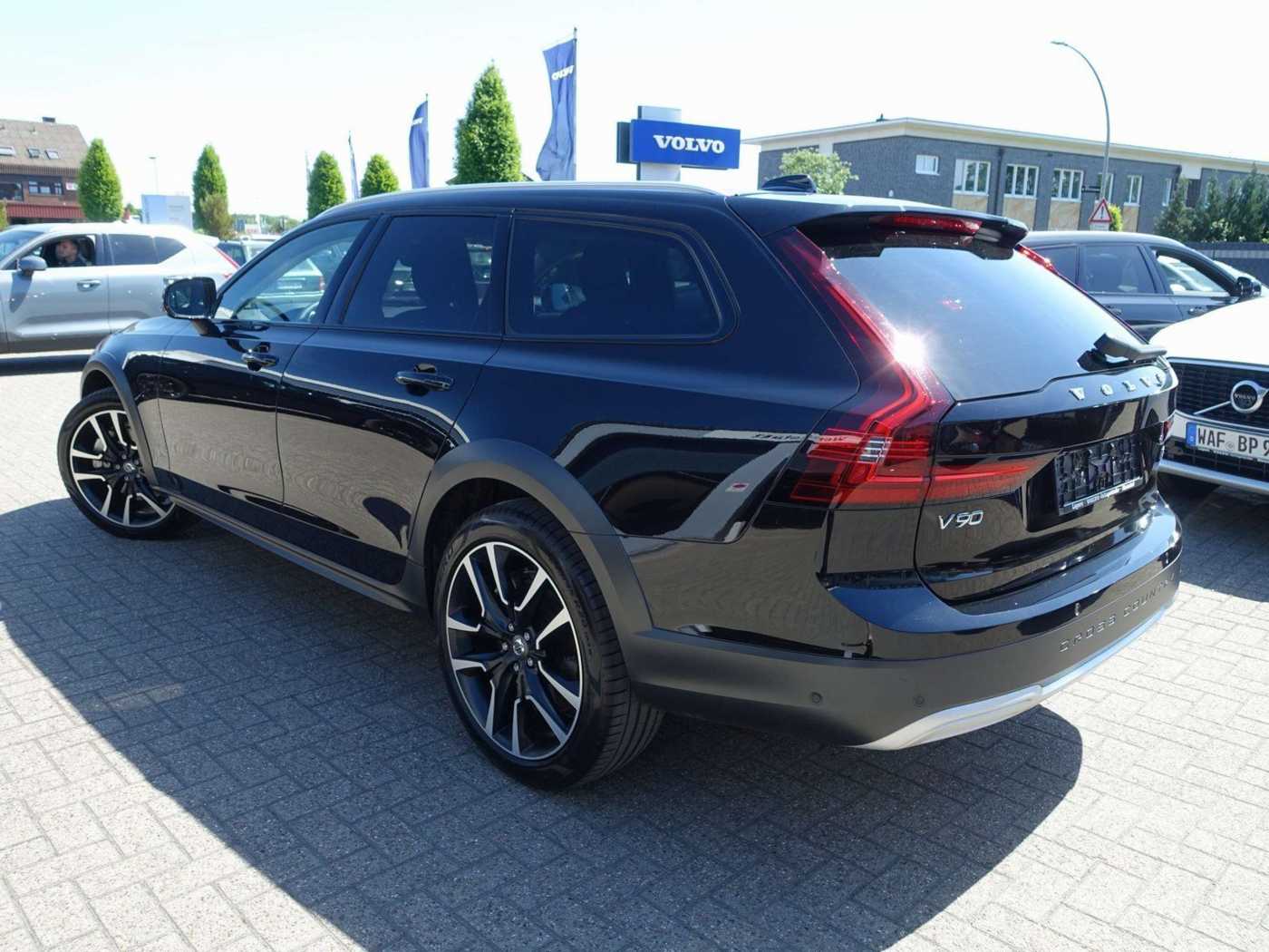 Volvo  Plus B5 AWD/360°/H&K/AHK/BLS