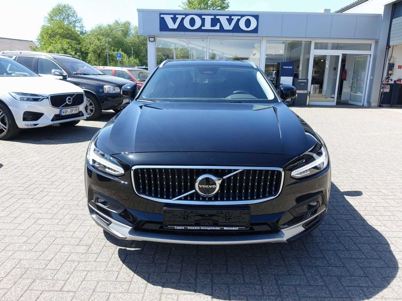 Volvo  Plus B5 AWD/360°/H&K/AHK/BLS