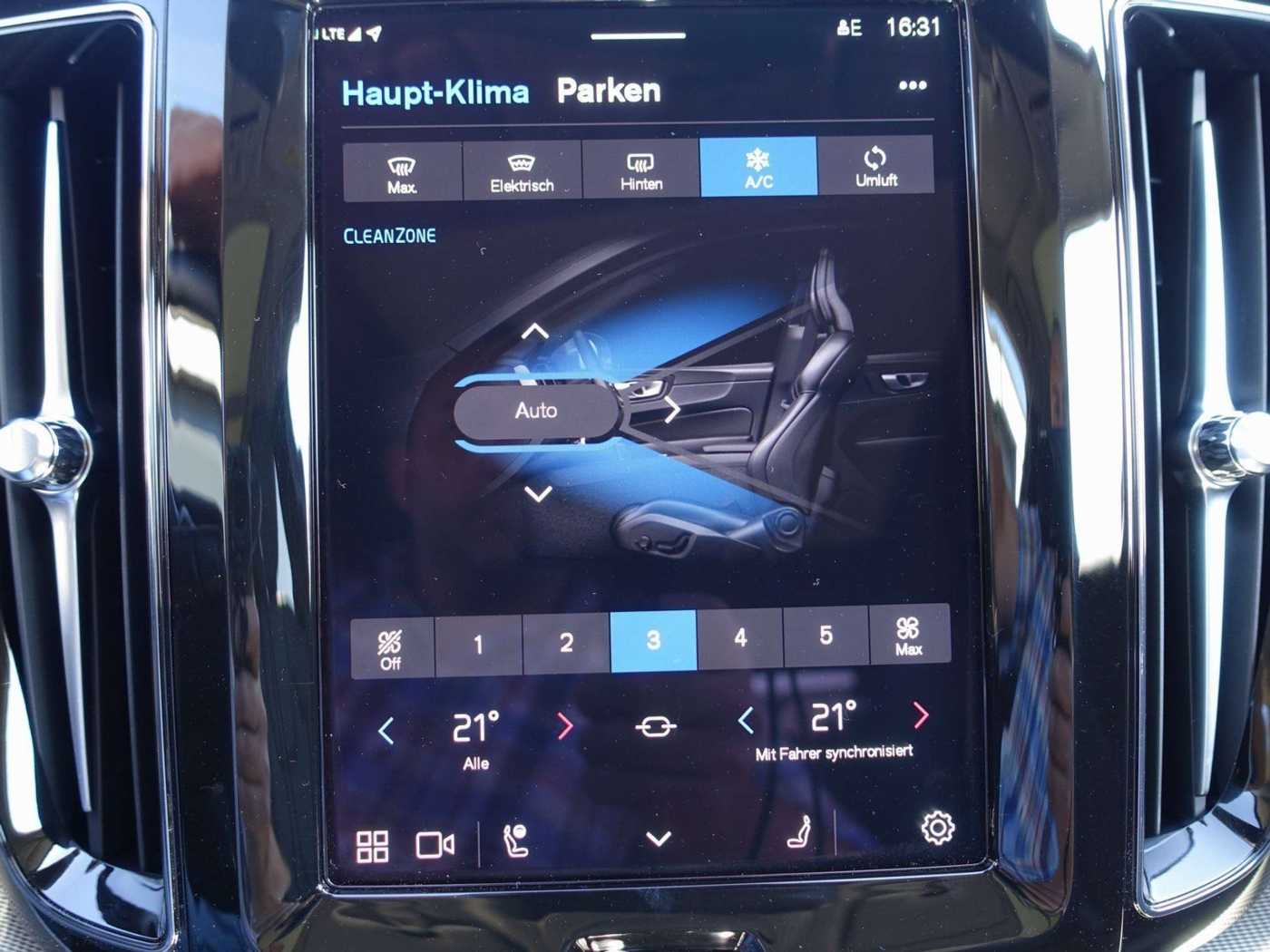Volvo  Recharge Plus T8 AWD/360°/Pano/Carplay