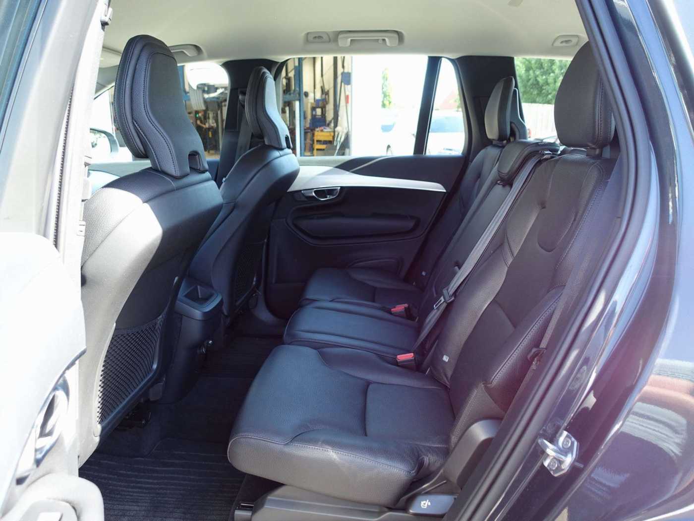 Volvo  T6 AWD Momentum (EURO 6d-TEMP)/Kamera/AHK