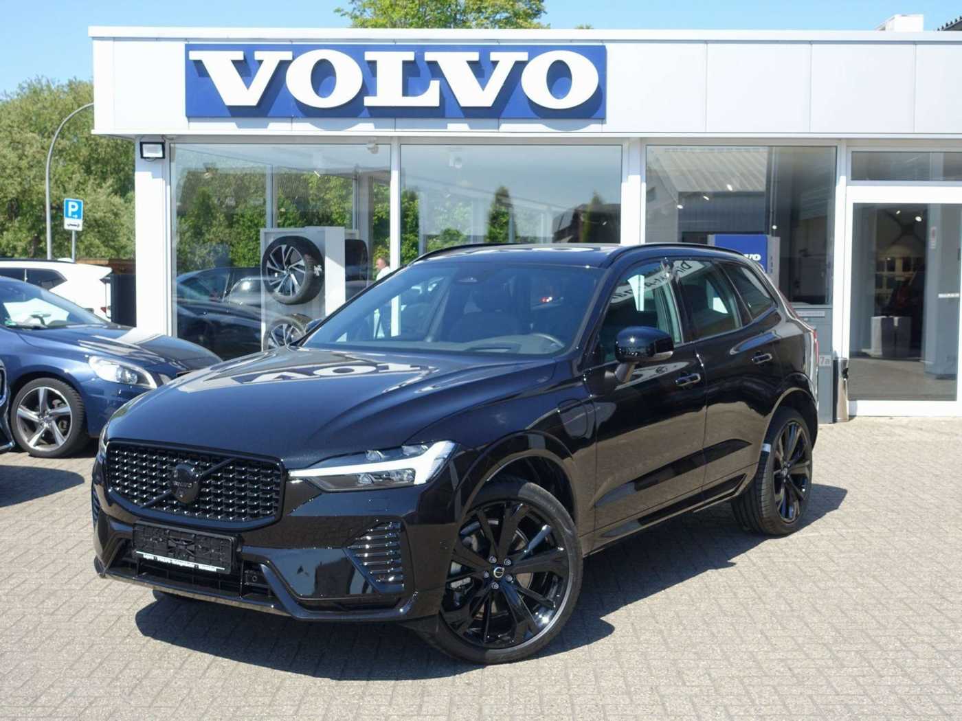 Volvo  Black Edition Plus T6 AWD/360°/B&W/Pano