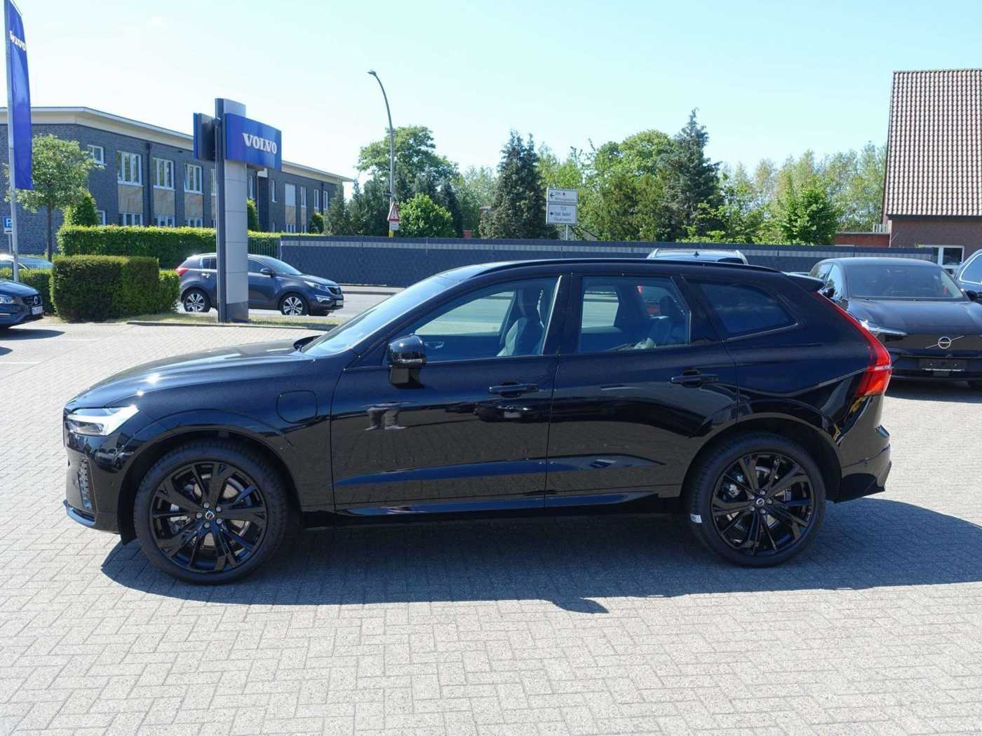 Volvo  Black Edition Plus T6 AWD/360°/B&W/Pano