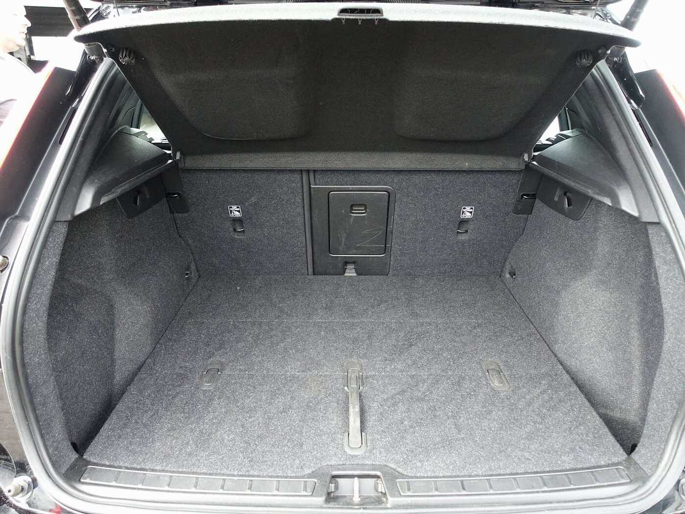 Volvo  Recharge Plus/Kamera/BLIS/Carplay